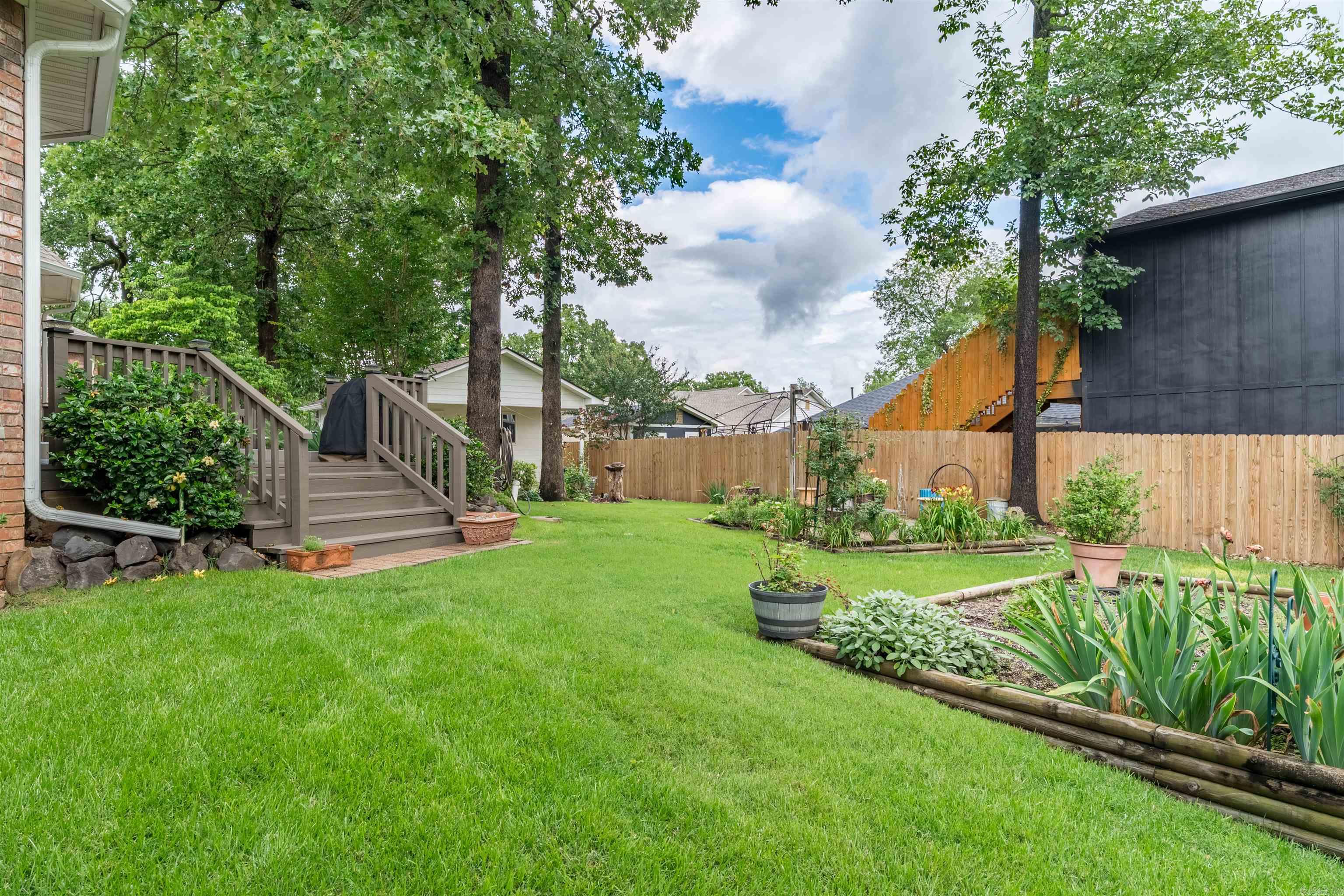Lake Hamilton Outside - Residential