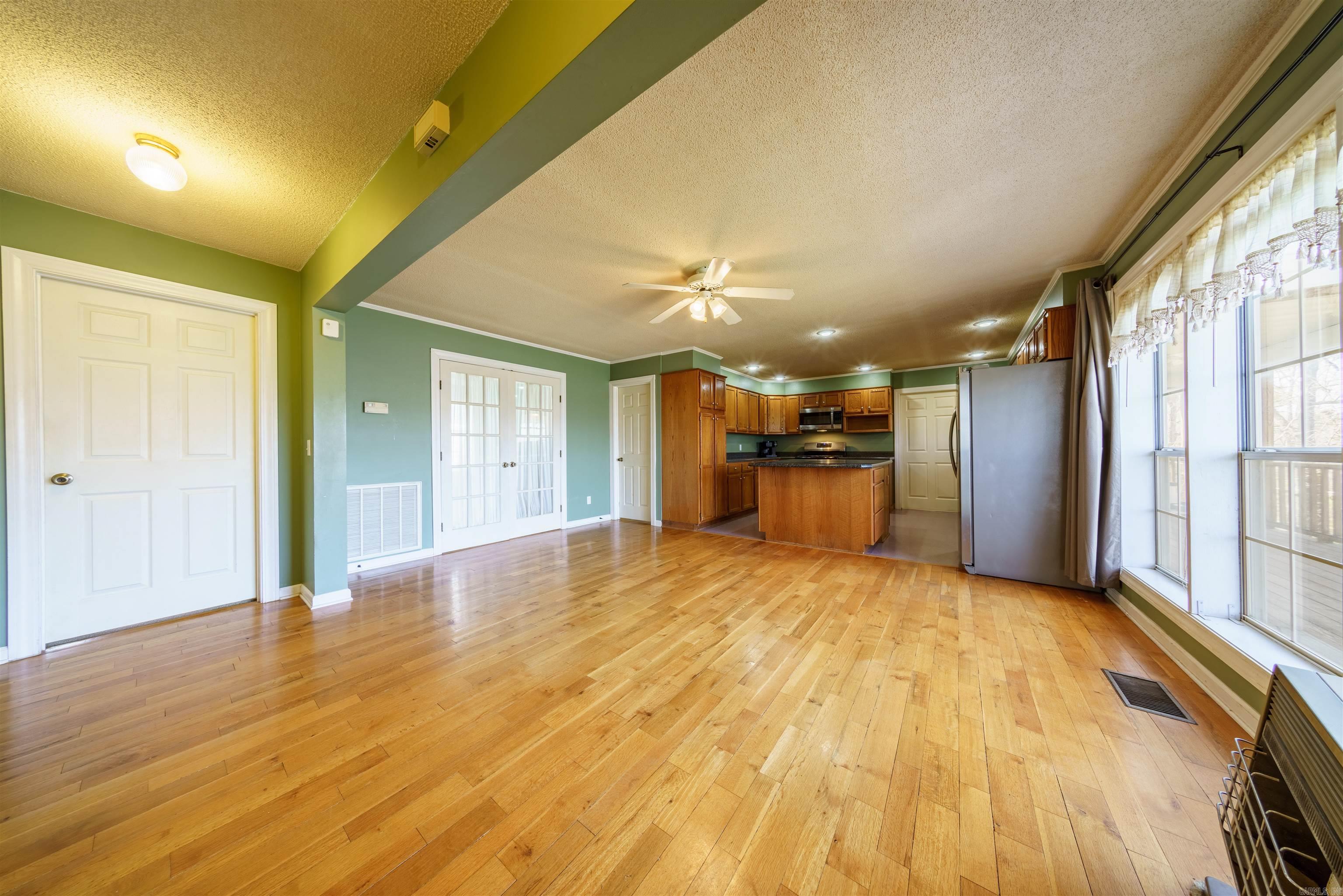 RIDGEVIEW ACRES - Residential