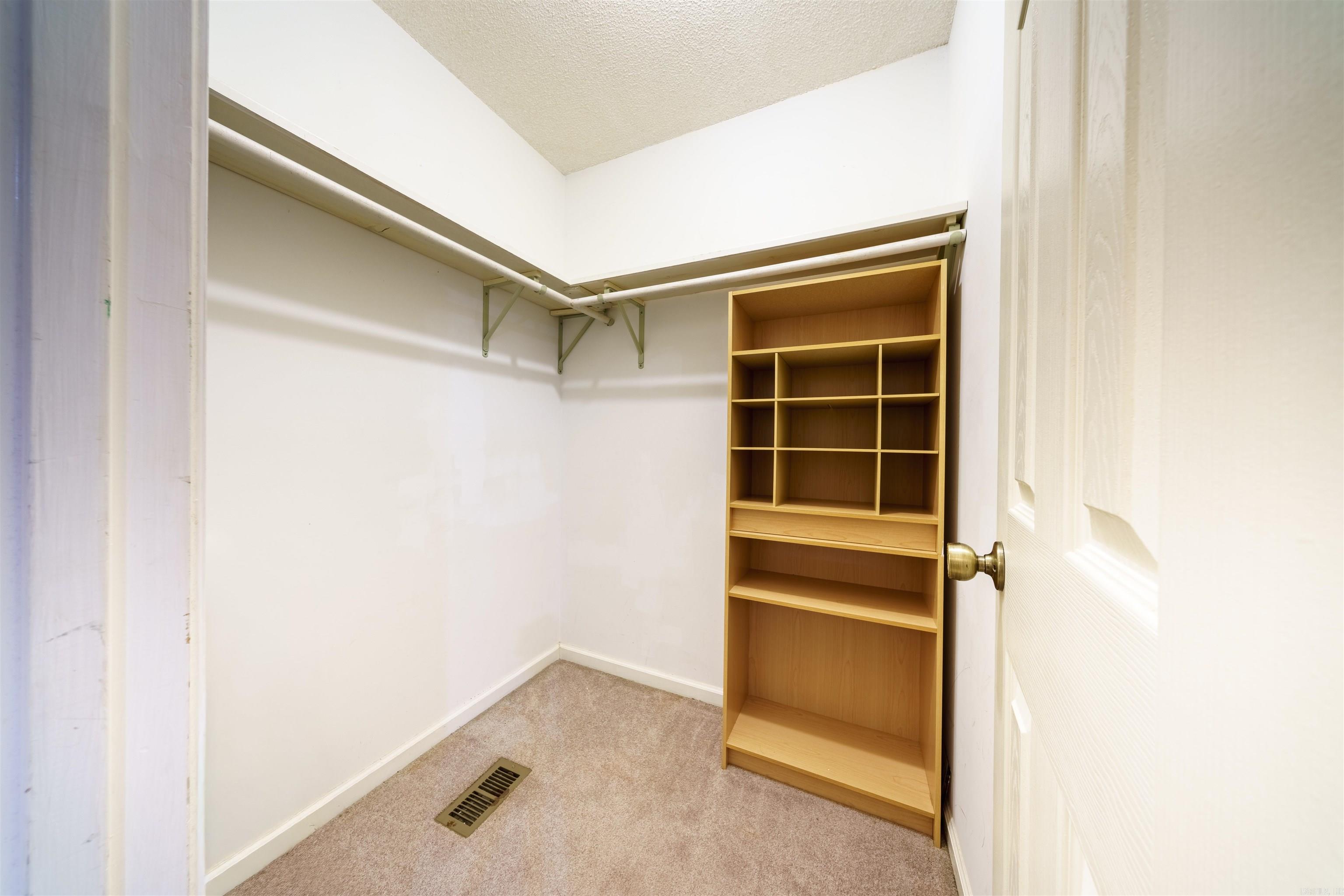 RIDGEVIEW ACRES - Residential