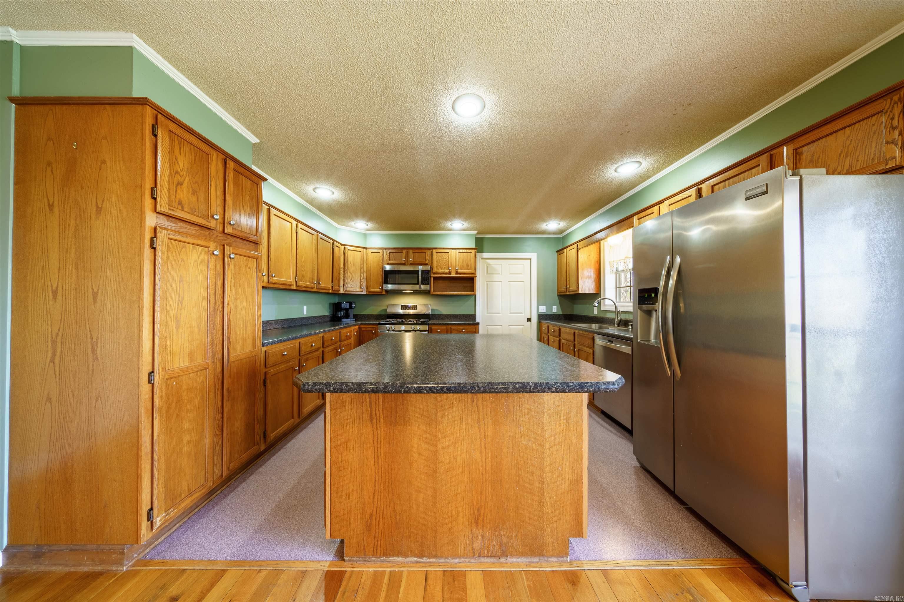 RIDGEVIEW ACRES - Residential