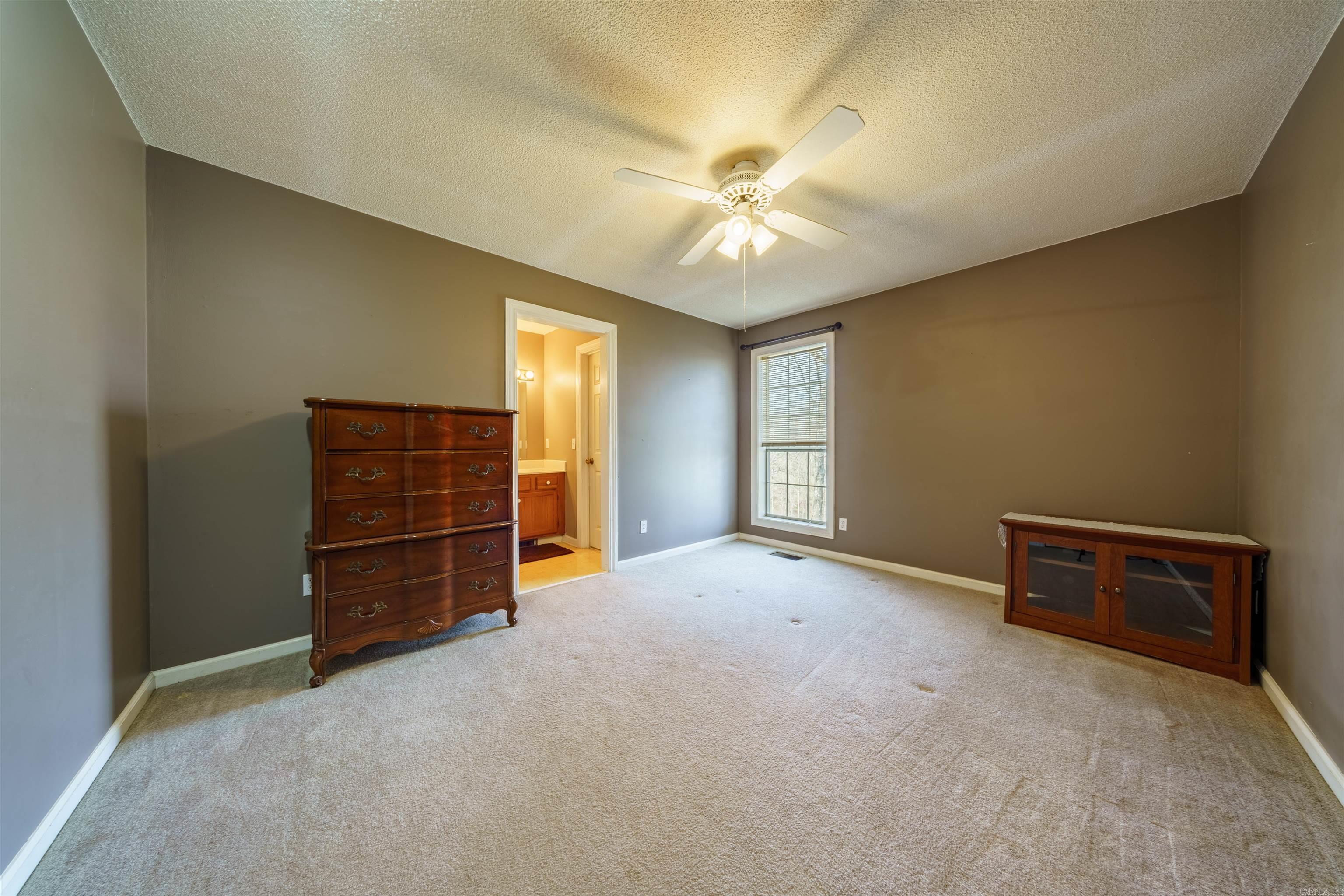 RIDGEVIEW ACRES - Residential