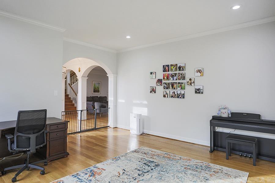CHENAL VALLEY BRETAGNE CIRCLE - Residential