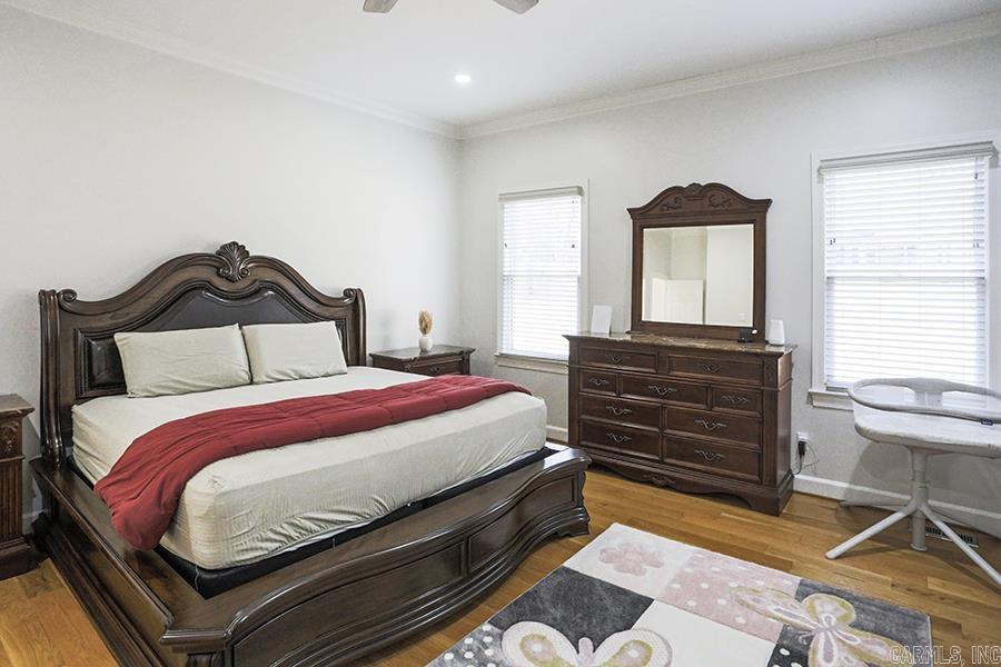 CHENAL VALLEY BRETAGNE CIRCLE - Residential