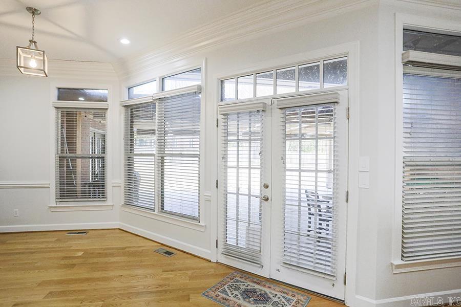CHENAL VALLEY BRETAGNE CIRCLE - Residential