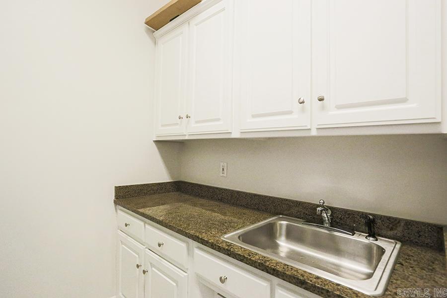 CHENAL VALLEY BRETAGNE CIRCLE - Residential