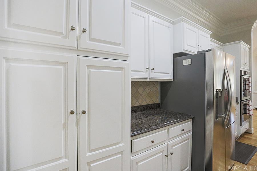 CHENAL VALLEY BRETAGNE CIRCLE - Residential