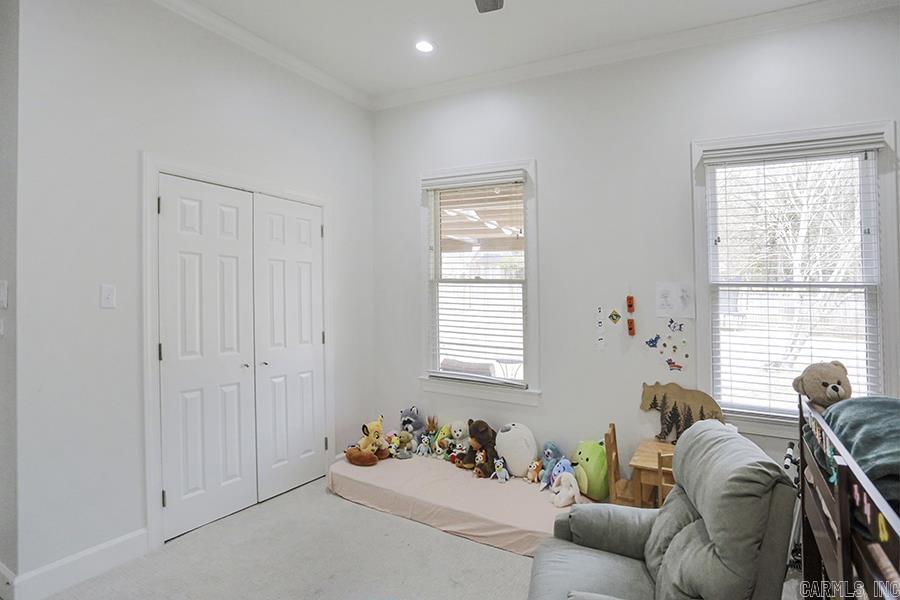 CHENAL VALLEY BRETAGNE CIRCLE - Residential