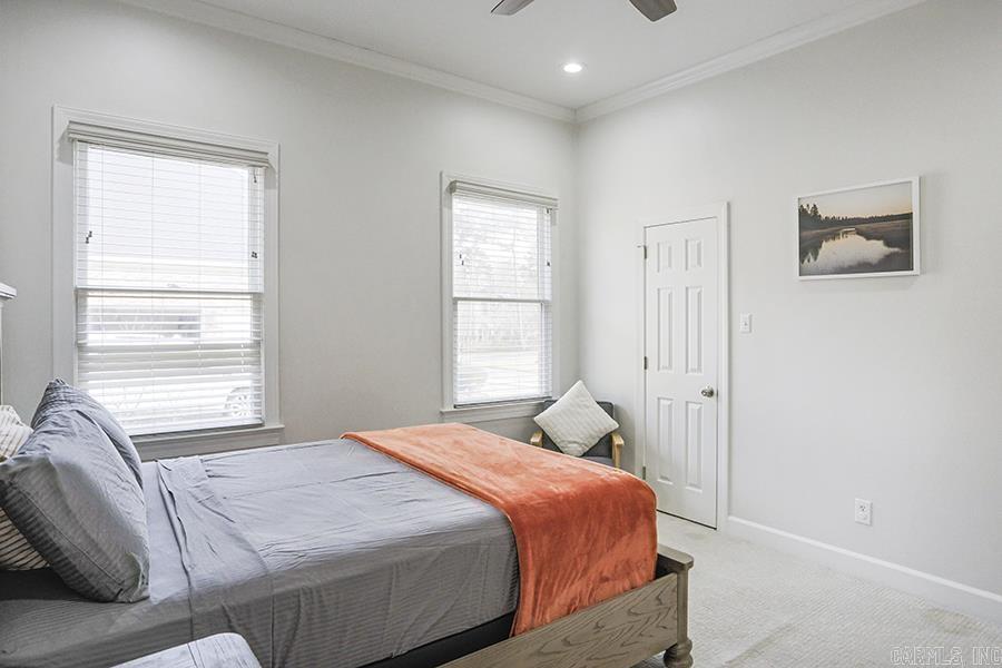 CHENAL VALLEY BRETAGNE CIRCLE - Residential