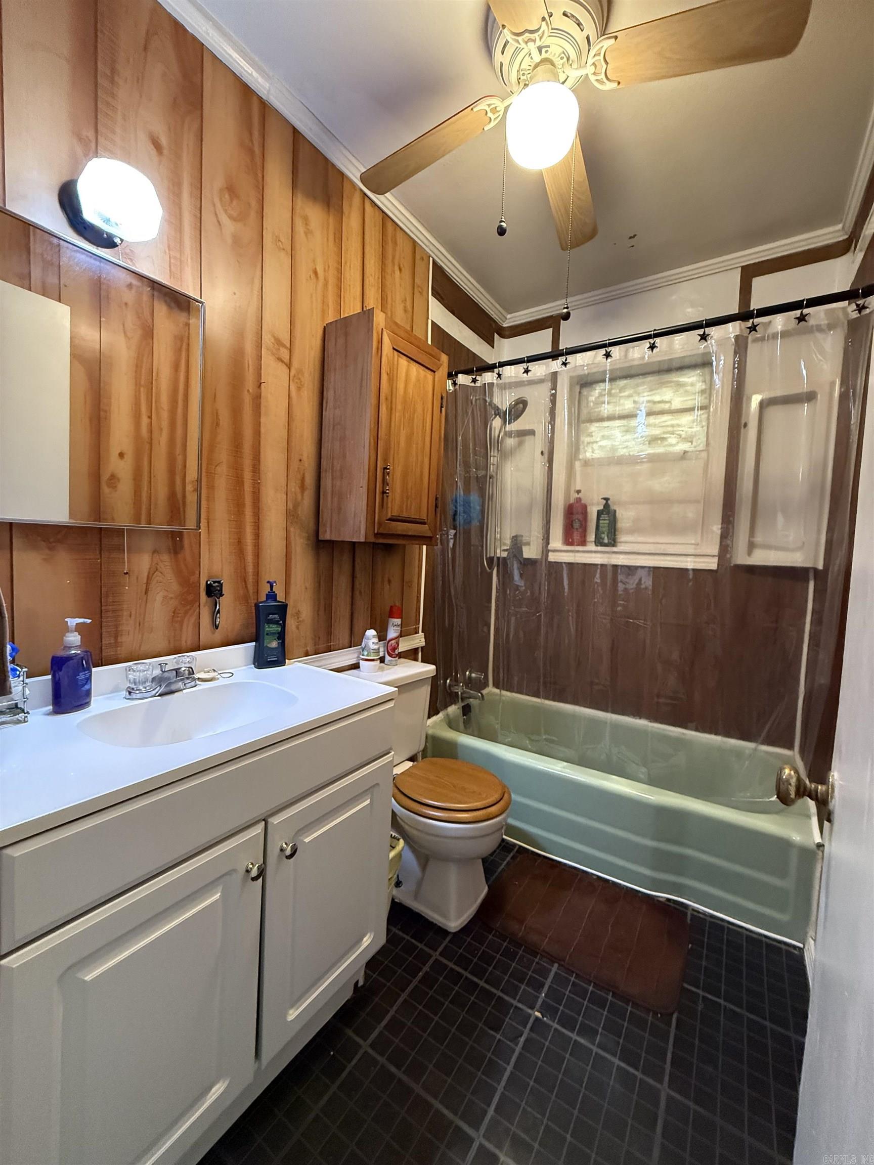 CW FREER - Residential