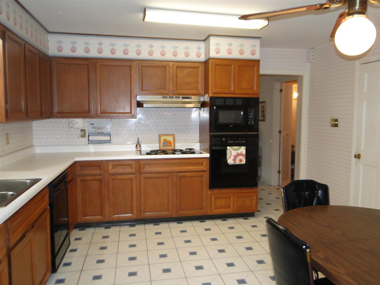 SHANNON HILLS s - Residential