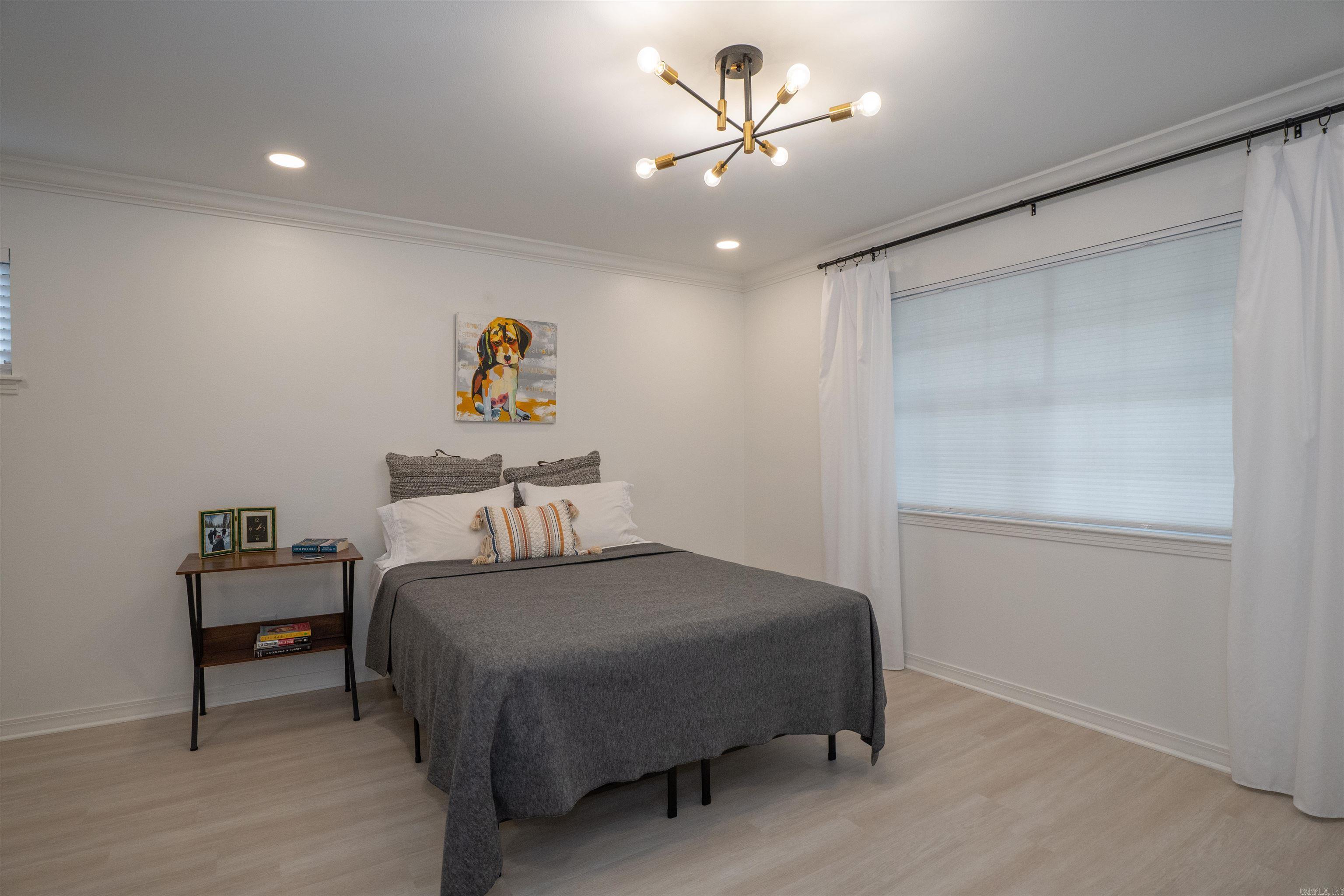 LEAWOOD MANOR - Residential