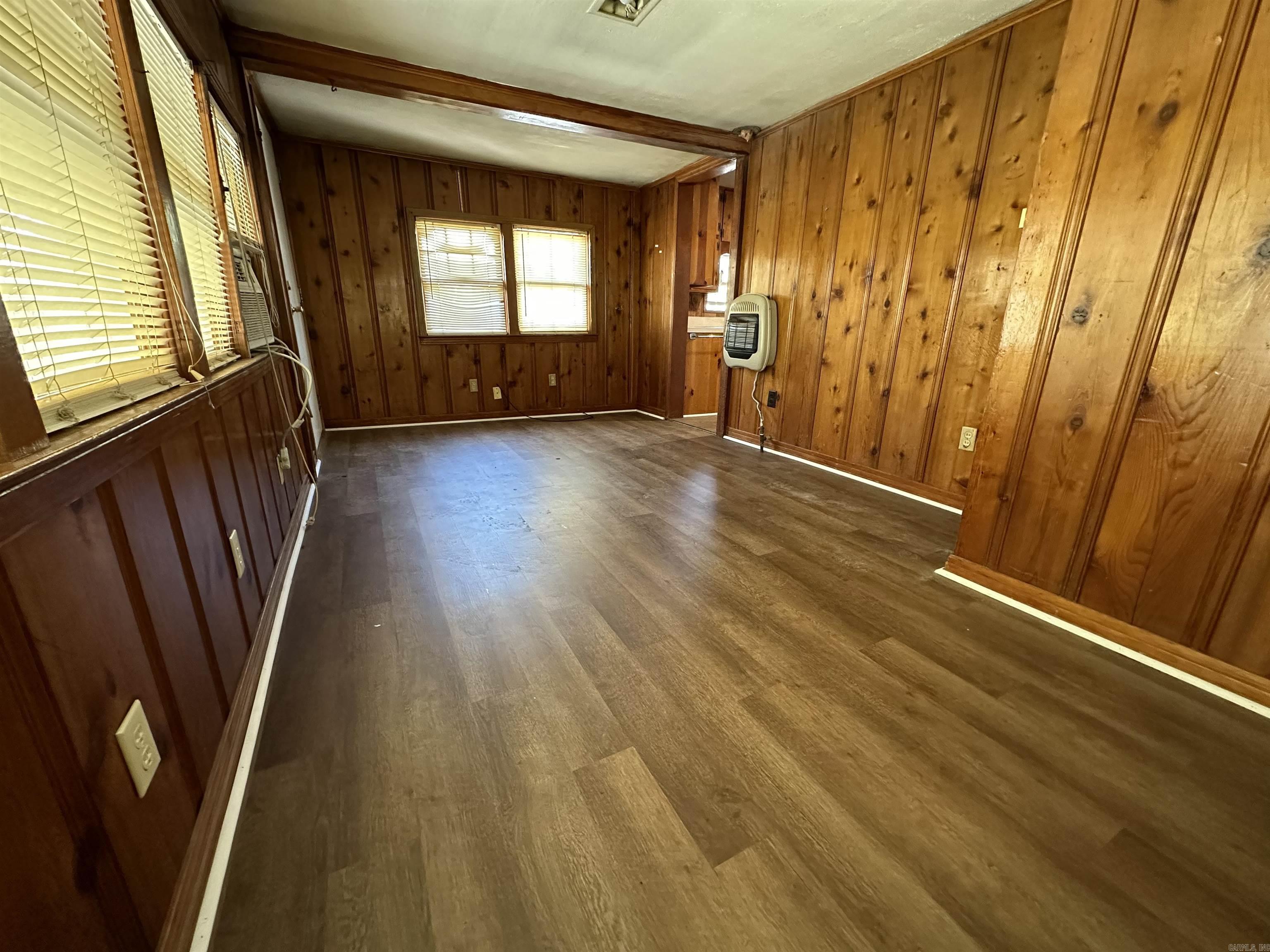 Baker Jones - Residential Lease