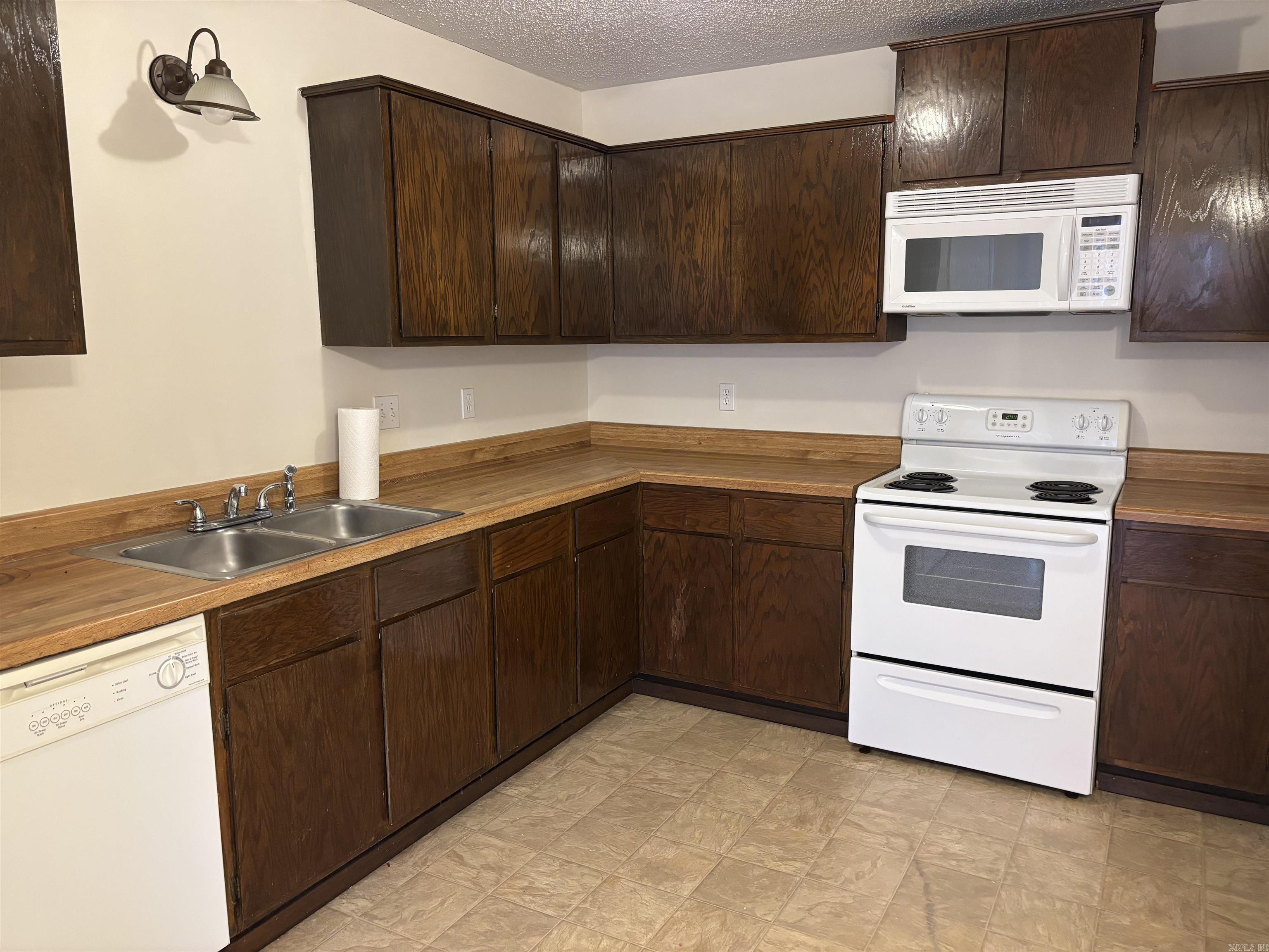 Edgepark to Cook Mountain Villag - Residential Lease