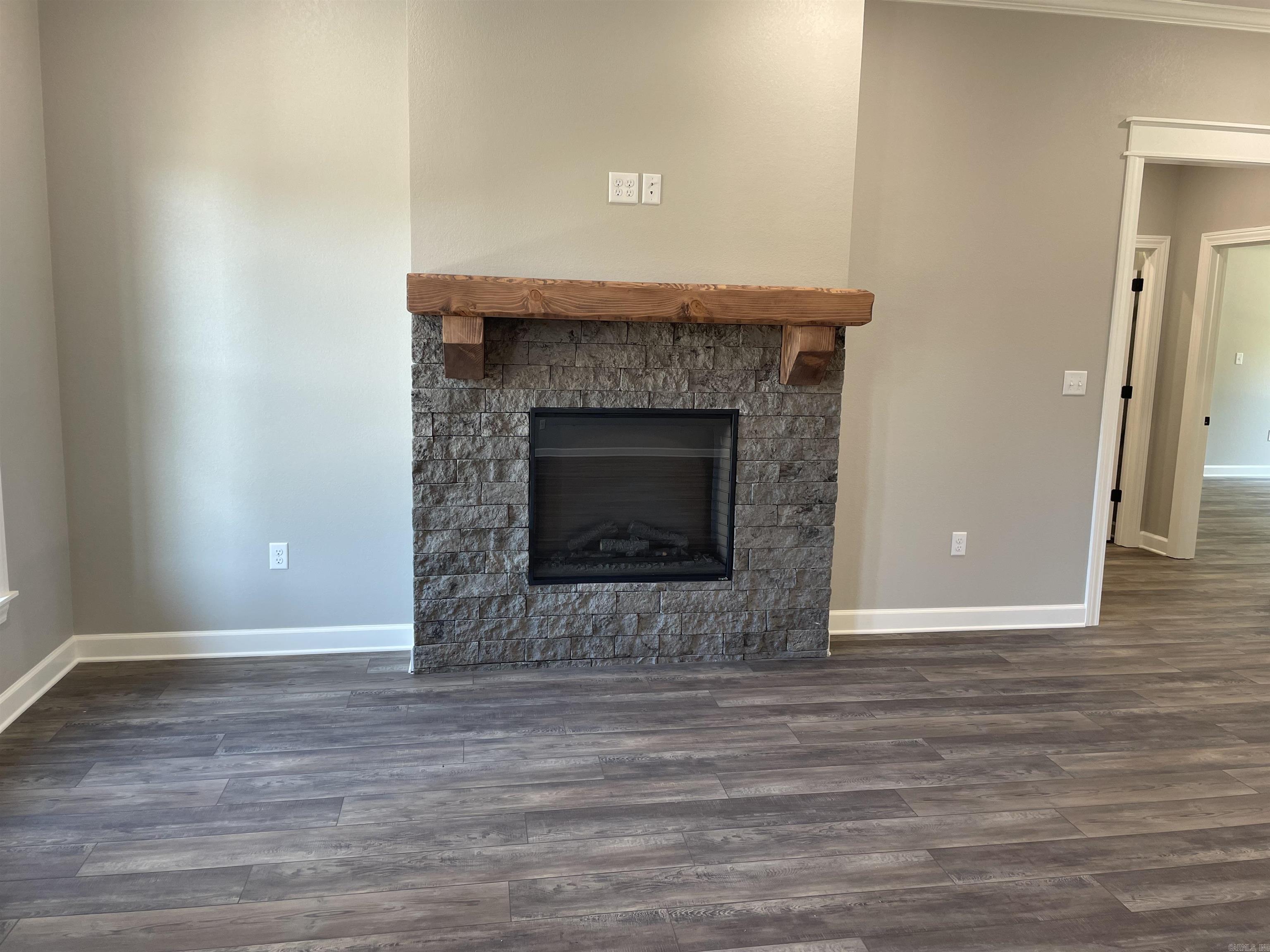 COYOTE RIDGE - Residential