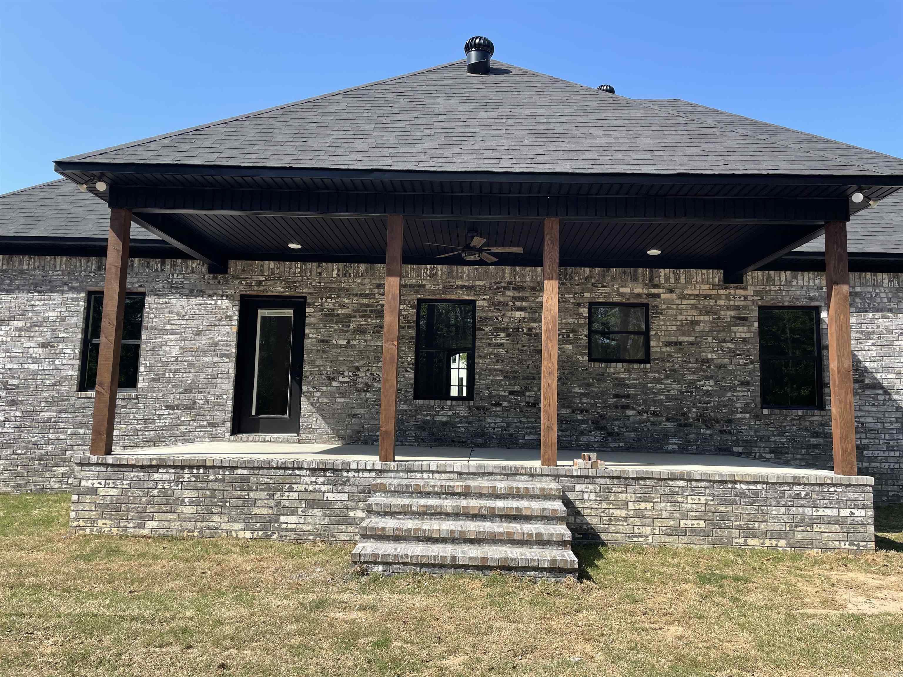 COYOTE RIDGE - Residential