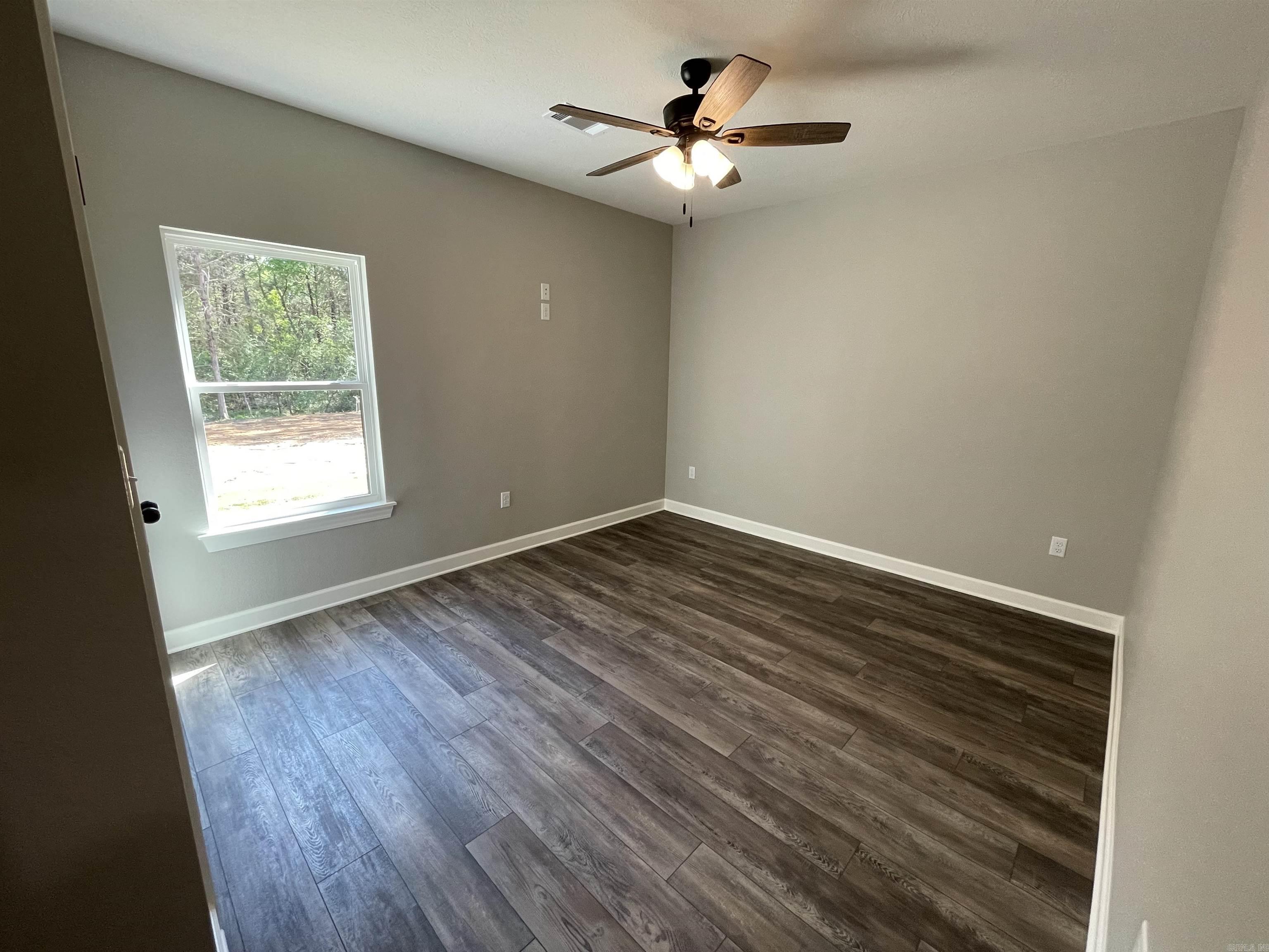 COYOTE RIDGE - Residential