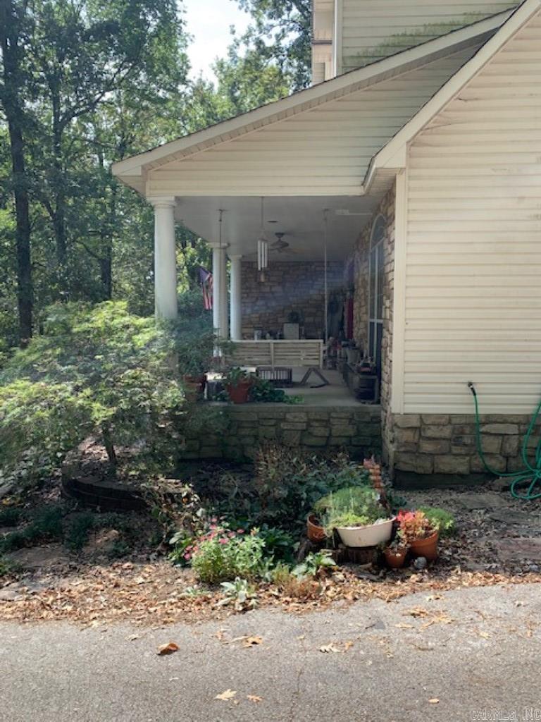 EMERALD VALLEY - Residential