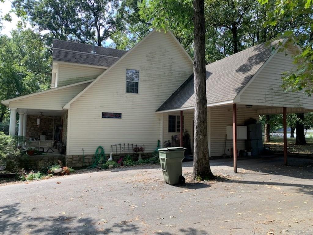 EMERALD VALLEY - Residential