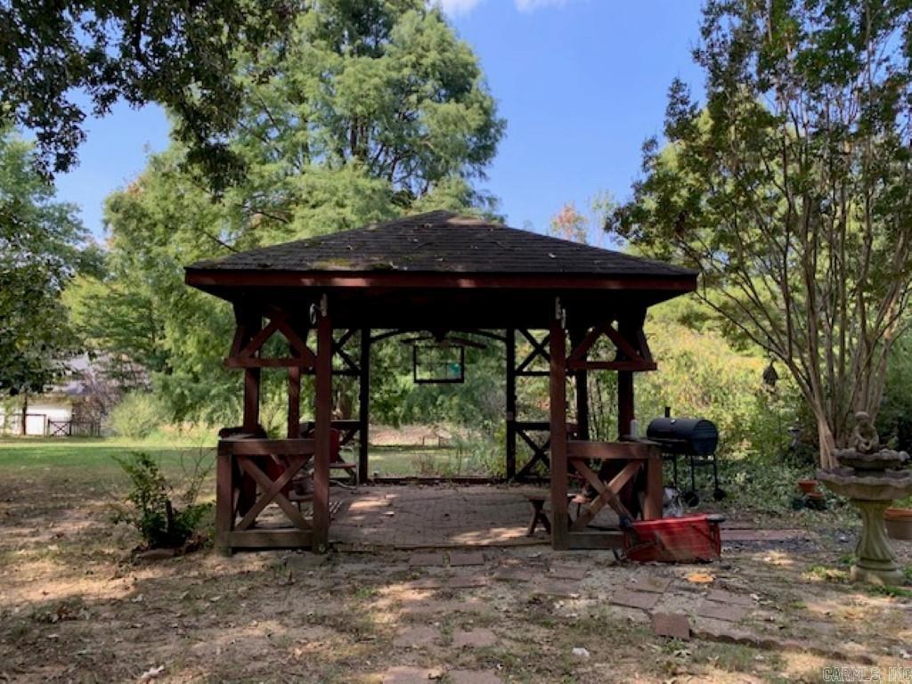 EMERALD VALLEY - Residential