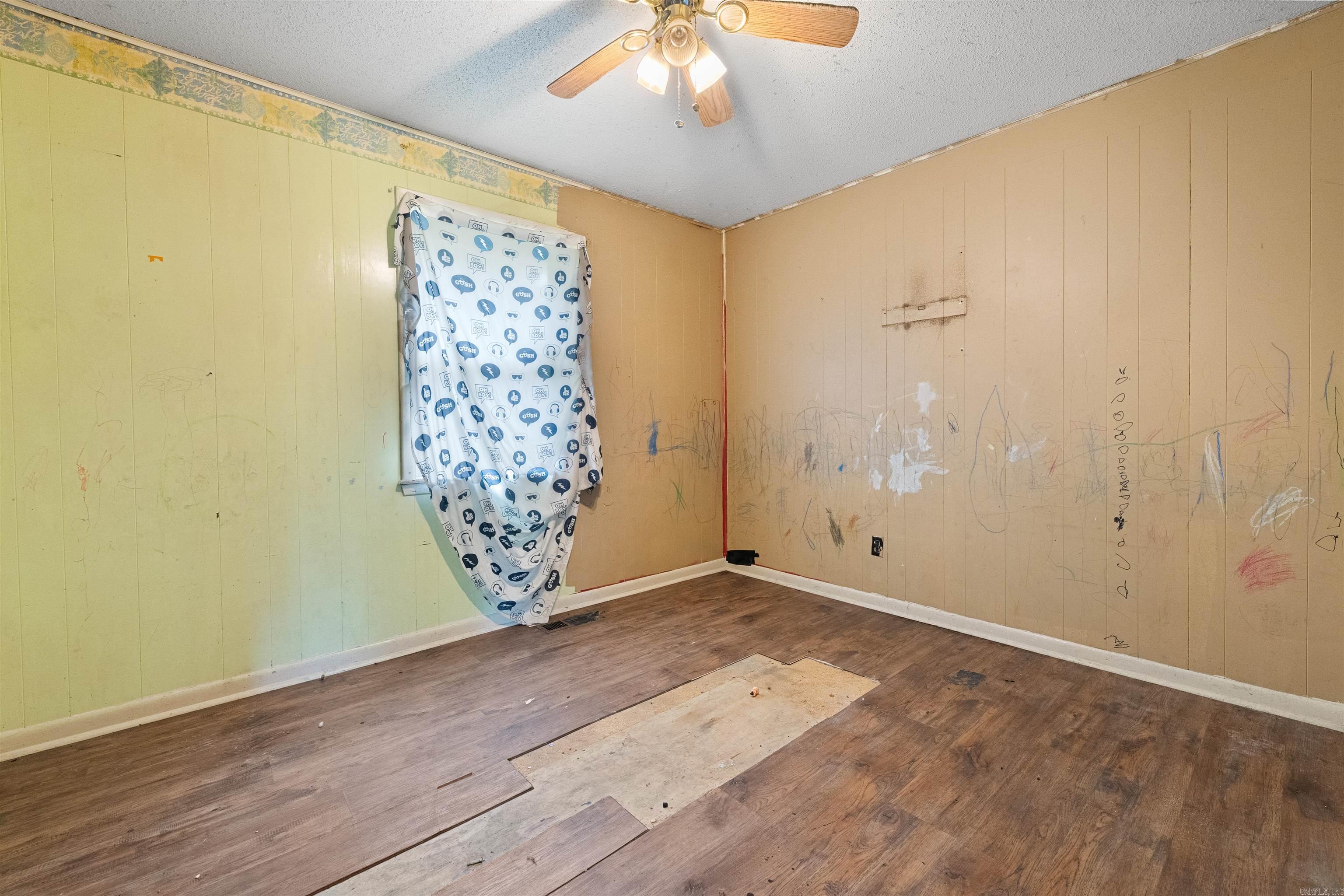 ARBOR OAKS - Residential