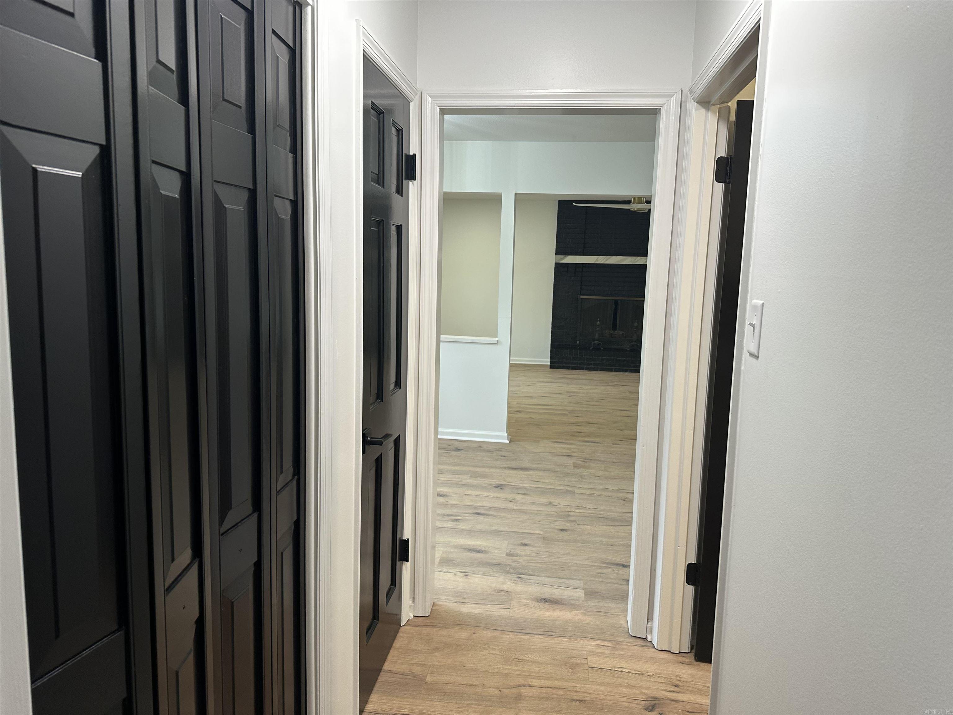 INDIAN HILLS - Residential