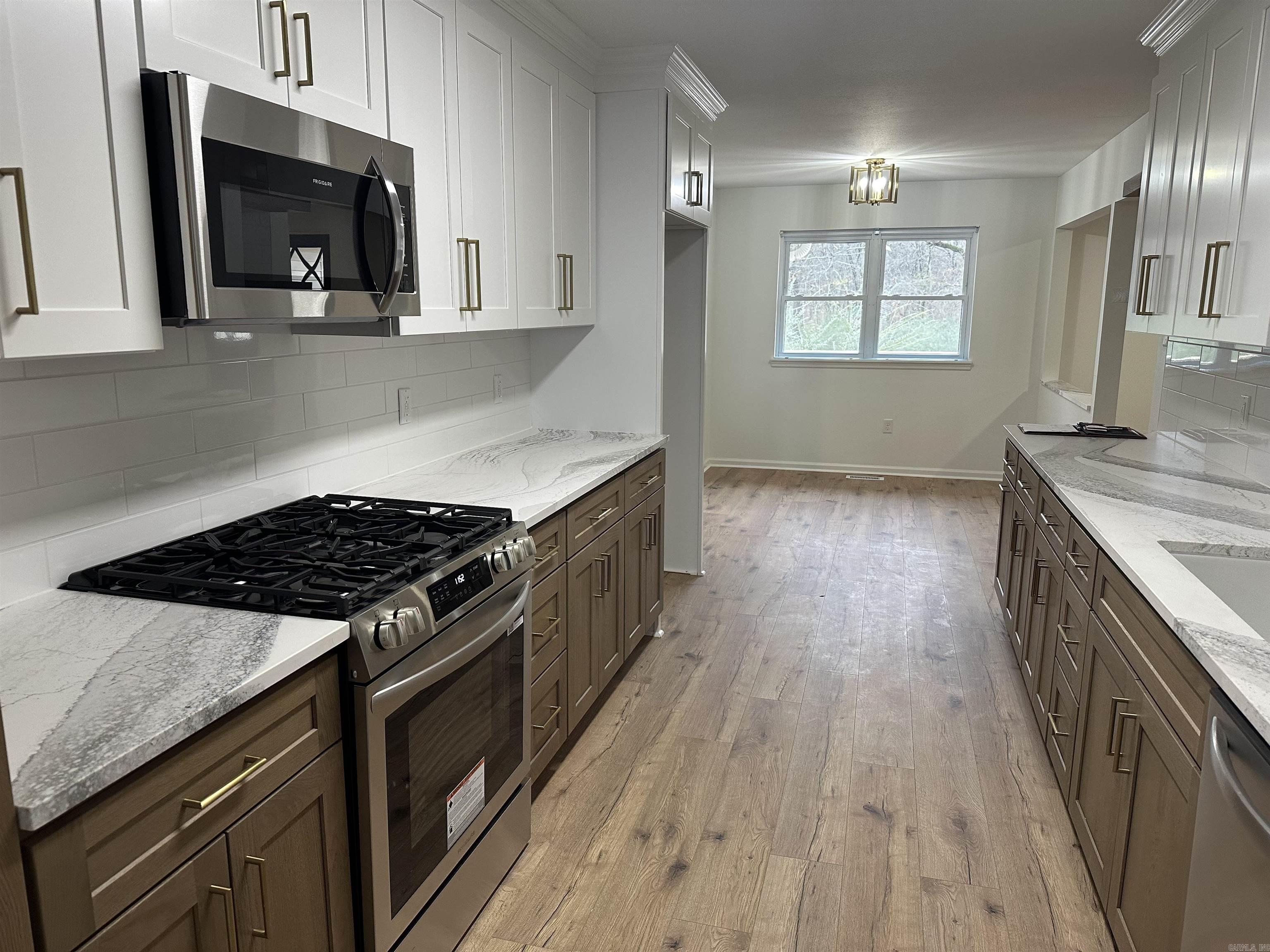 INDIAN HILLS - Residential