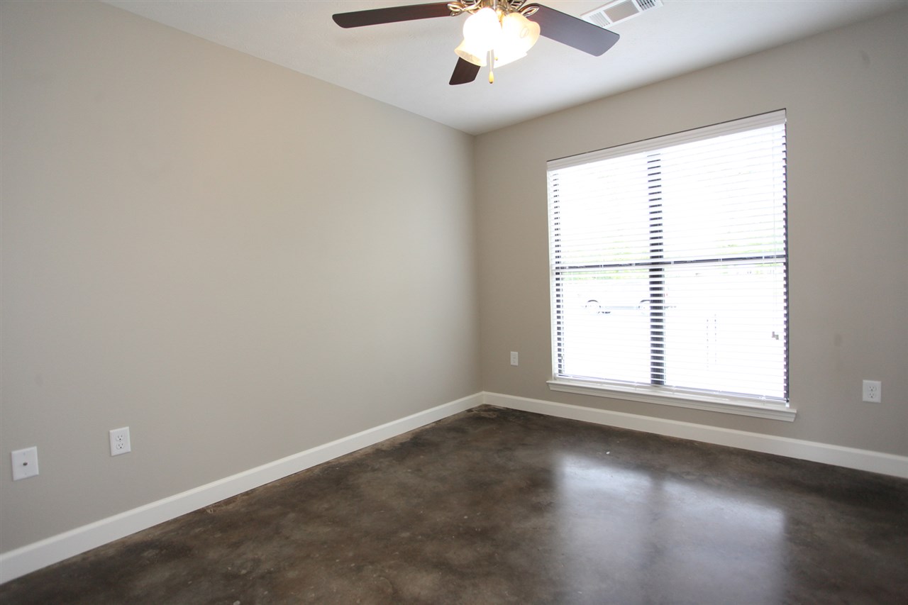 McKenna Cove - Residential