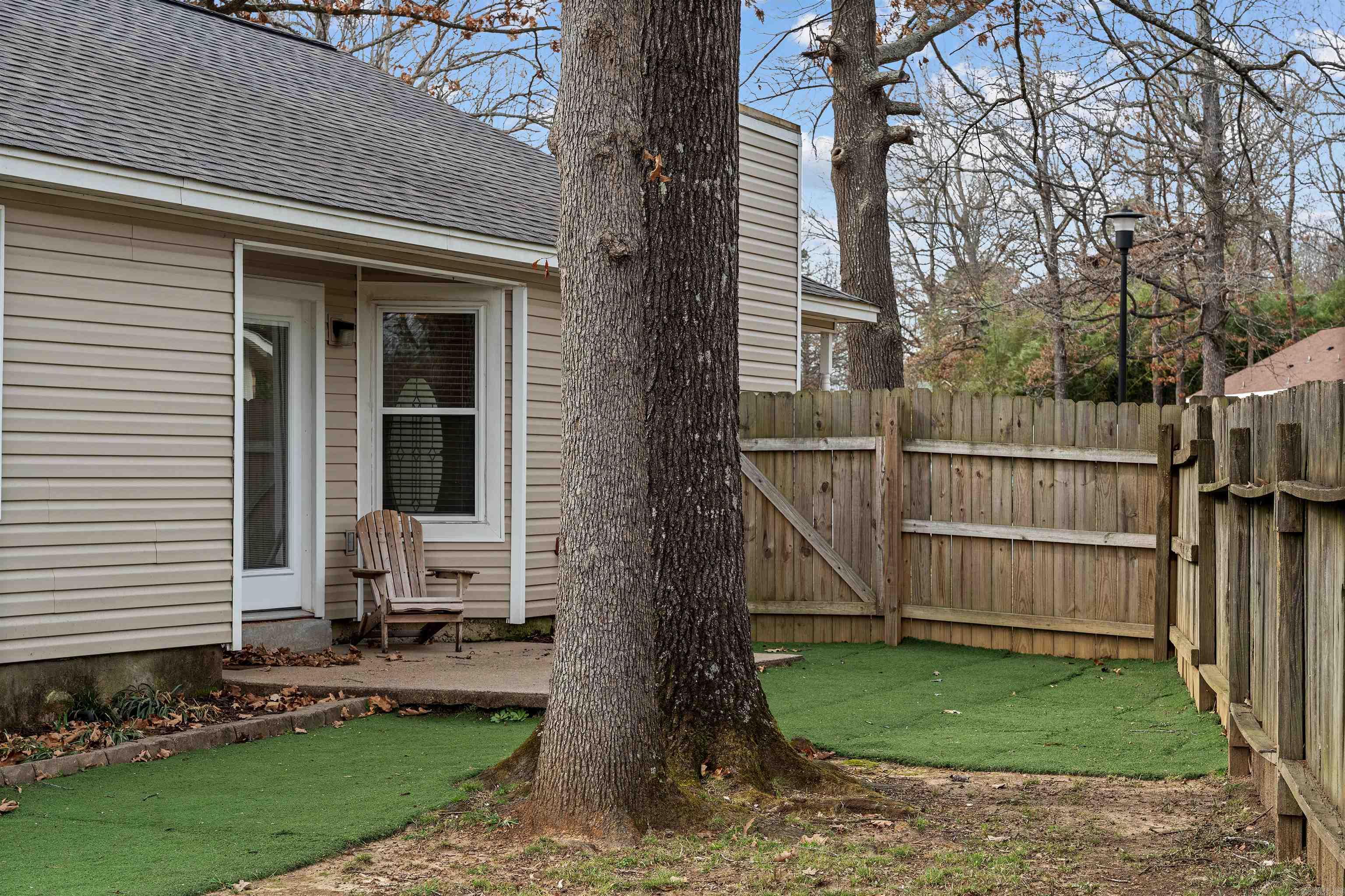 ROLLING OAKS - Residential