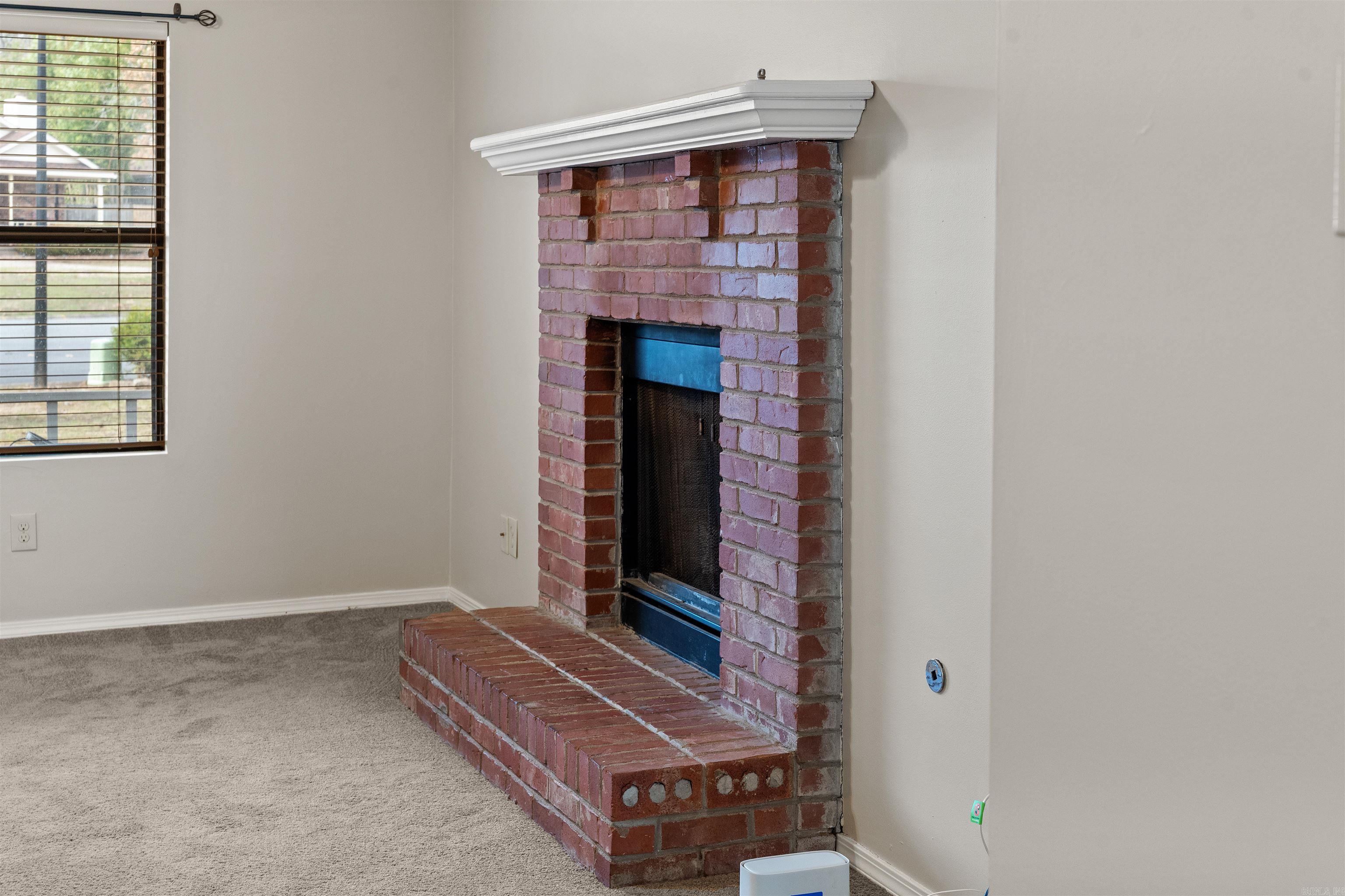 ROLLING OAKS - Residential