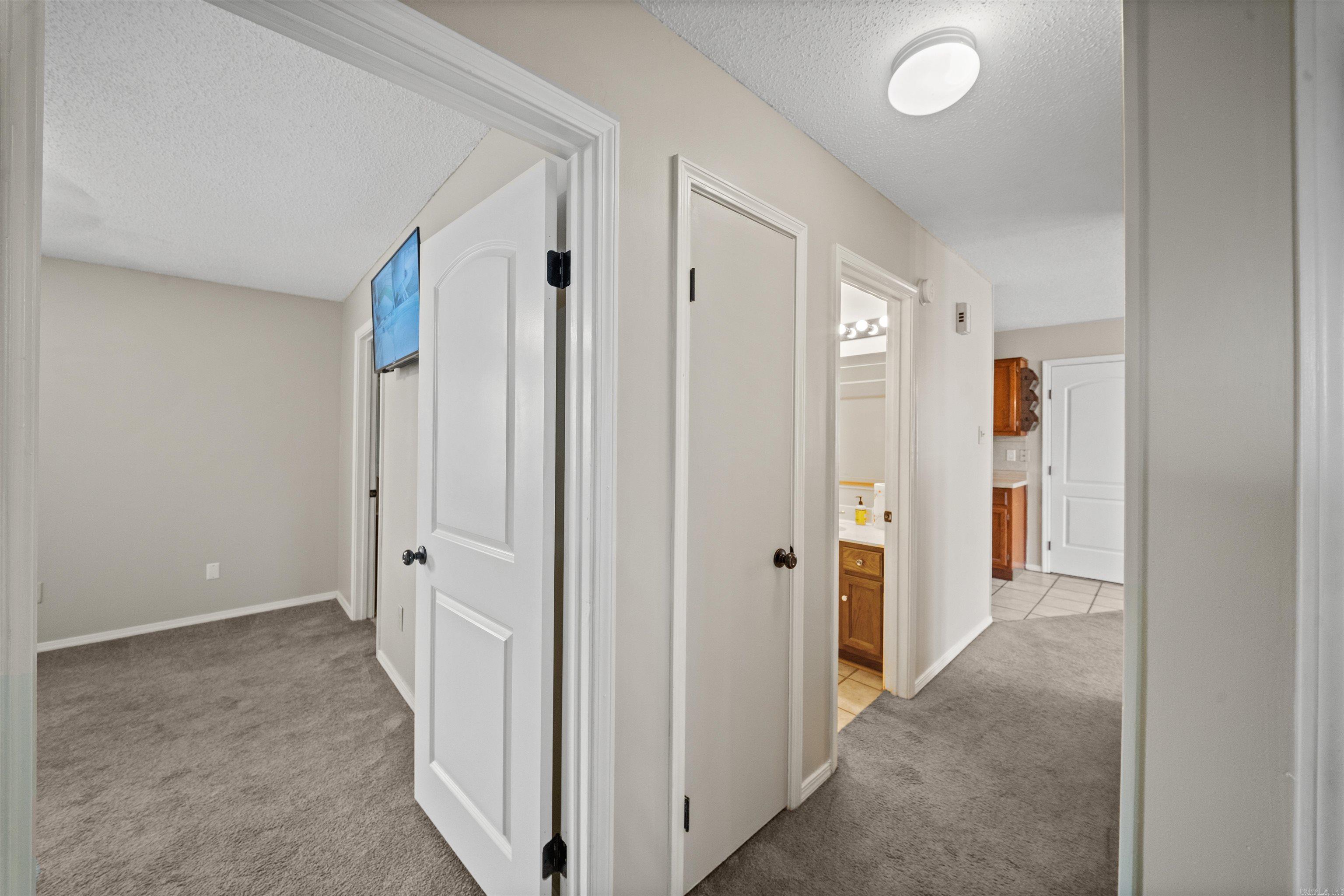 ROLLING OAKS - Residential