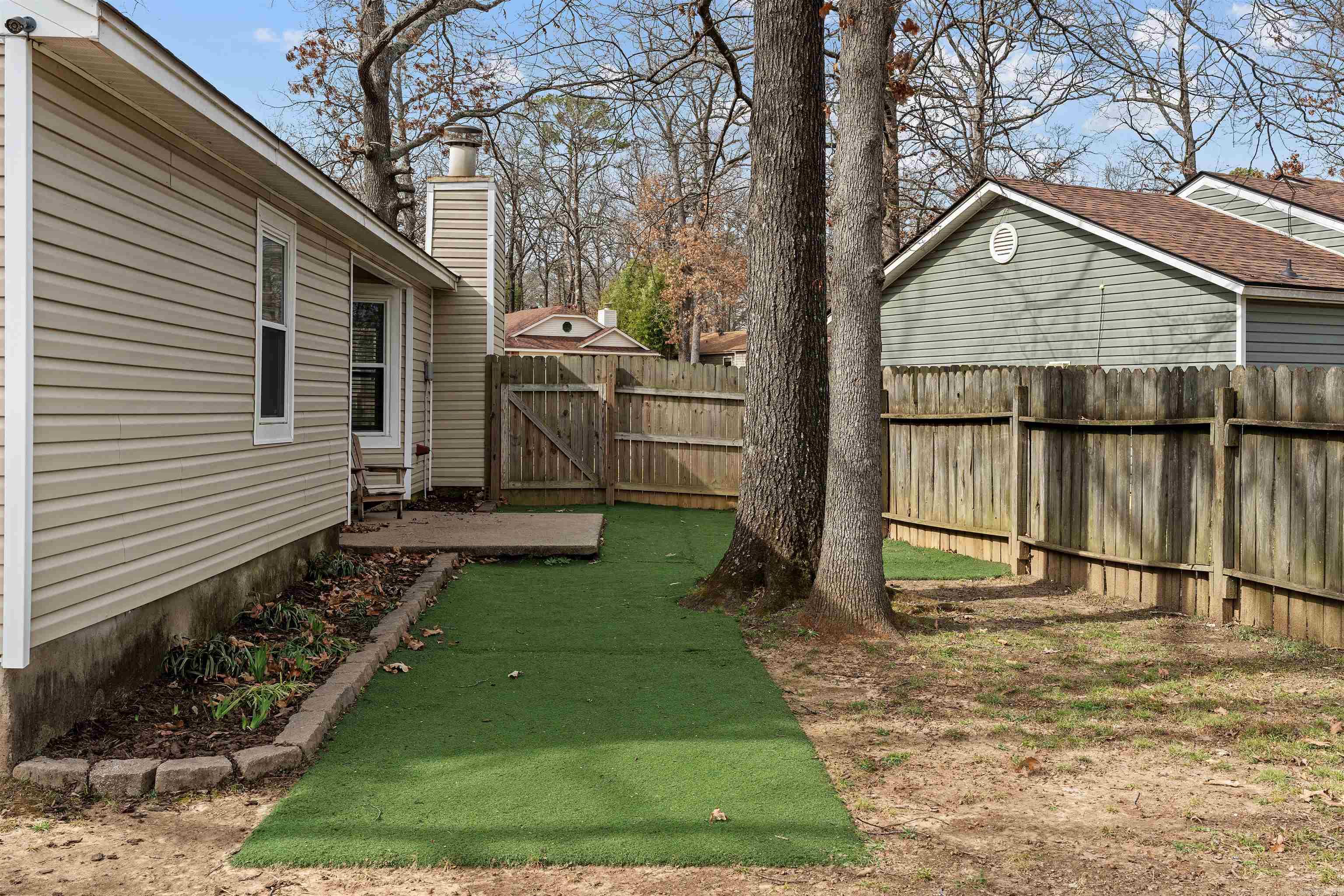 ROLLING OAKS - Residential