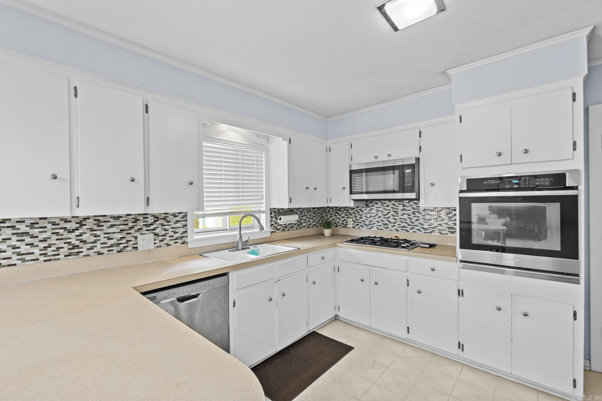 POINT O`WOODS ADDN - Residential