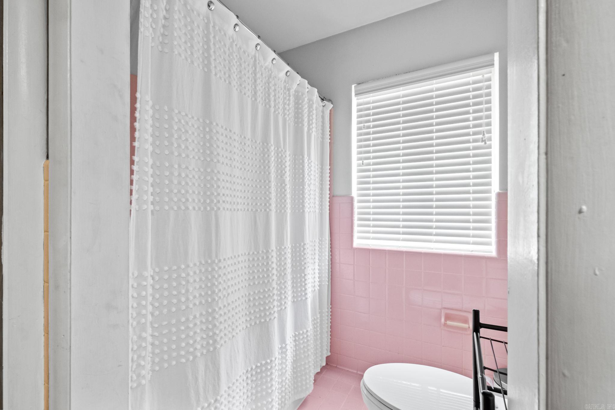 POINT O`WOODS ADDN - Residential