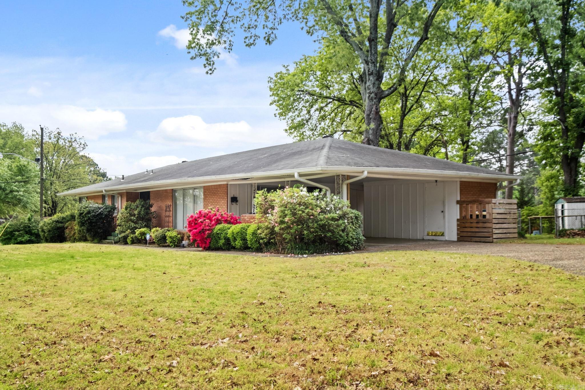 POINT O`WOODS ADDN - Residential