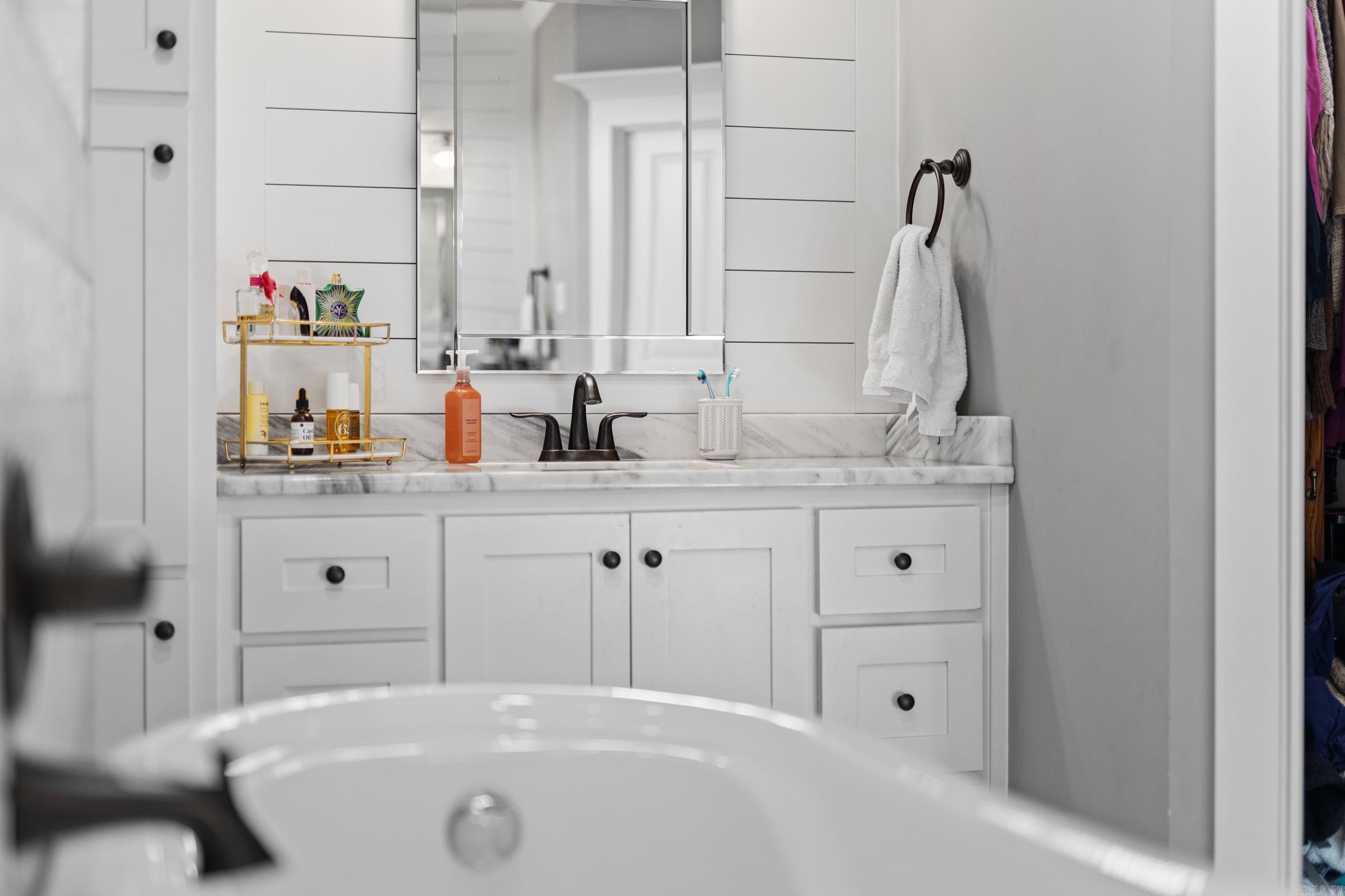 MOUNT TABOR ESTATES - Residential