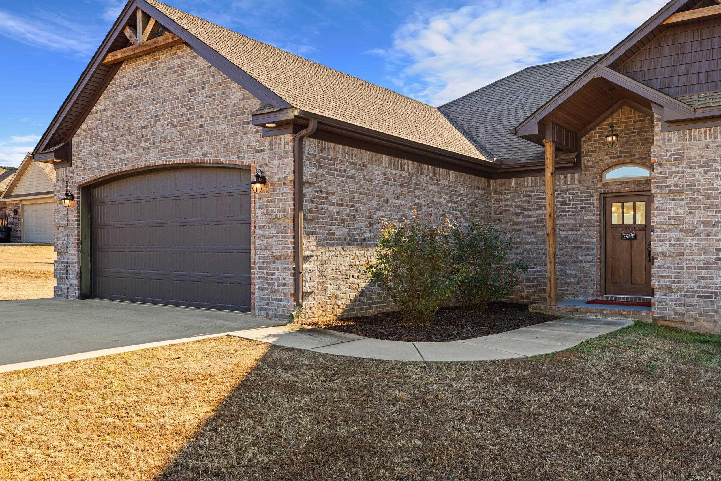 MOUNT TABOR ESTATES - Residential