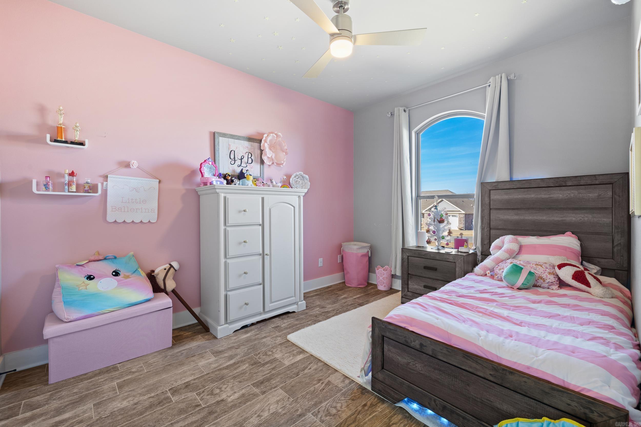 MOUNT TABOR ESTATES - Residential