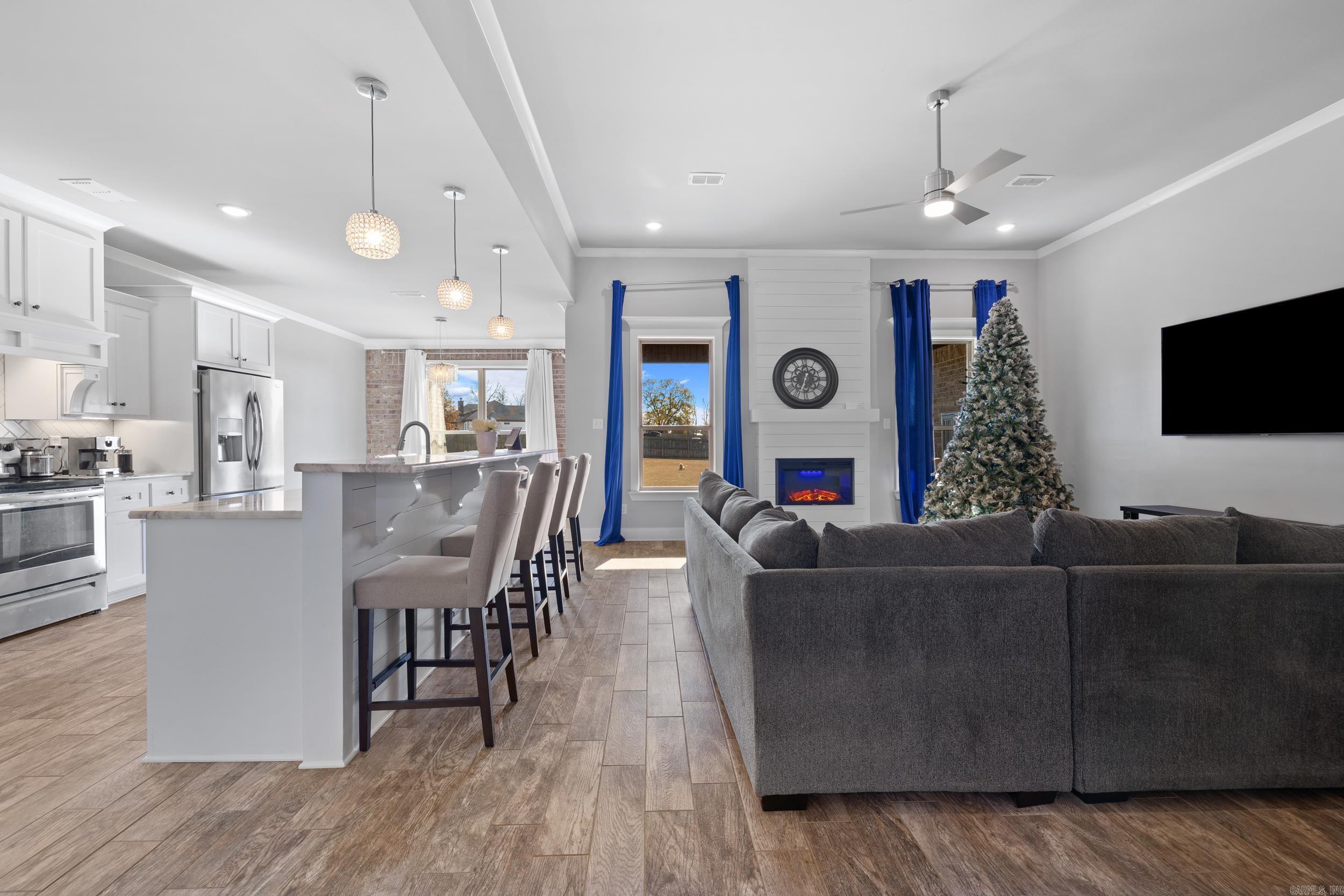 MOUNT TABOR ESTATES - Residential