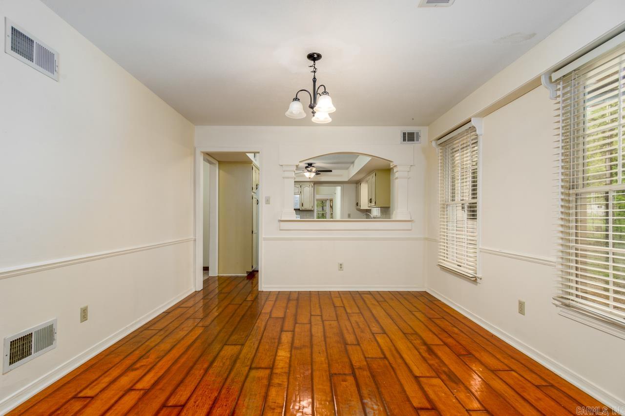 INDIAN HILLS - Residential