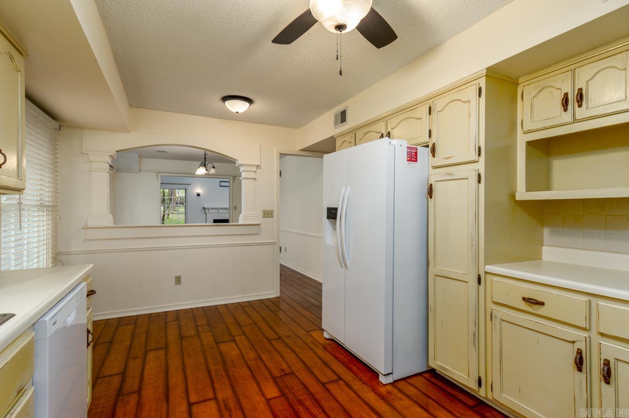 INDIAN HILLS - Residential