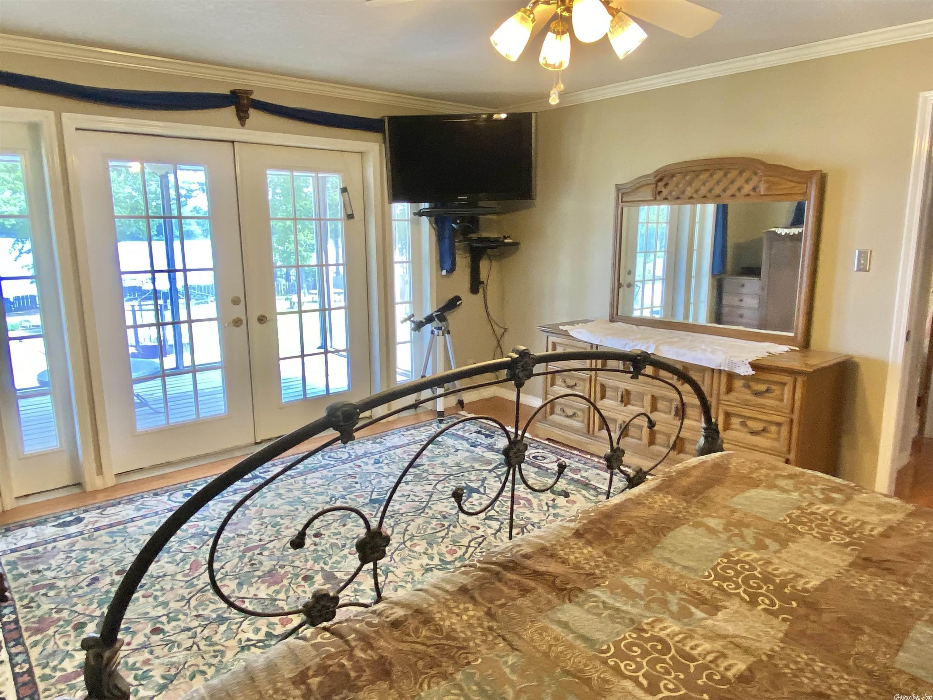 COTHERN ESTATES - Residential