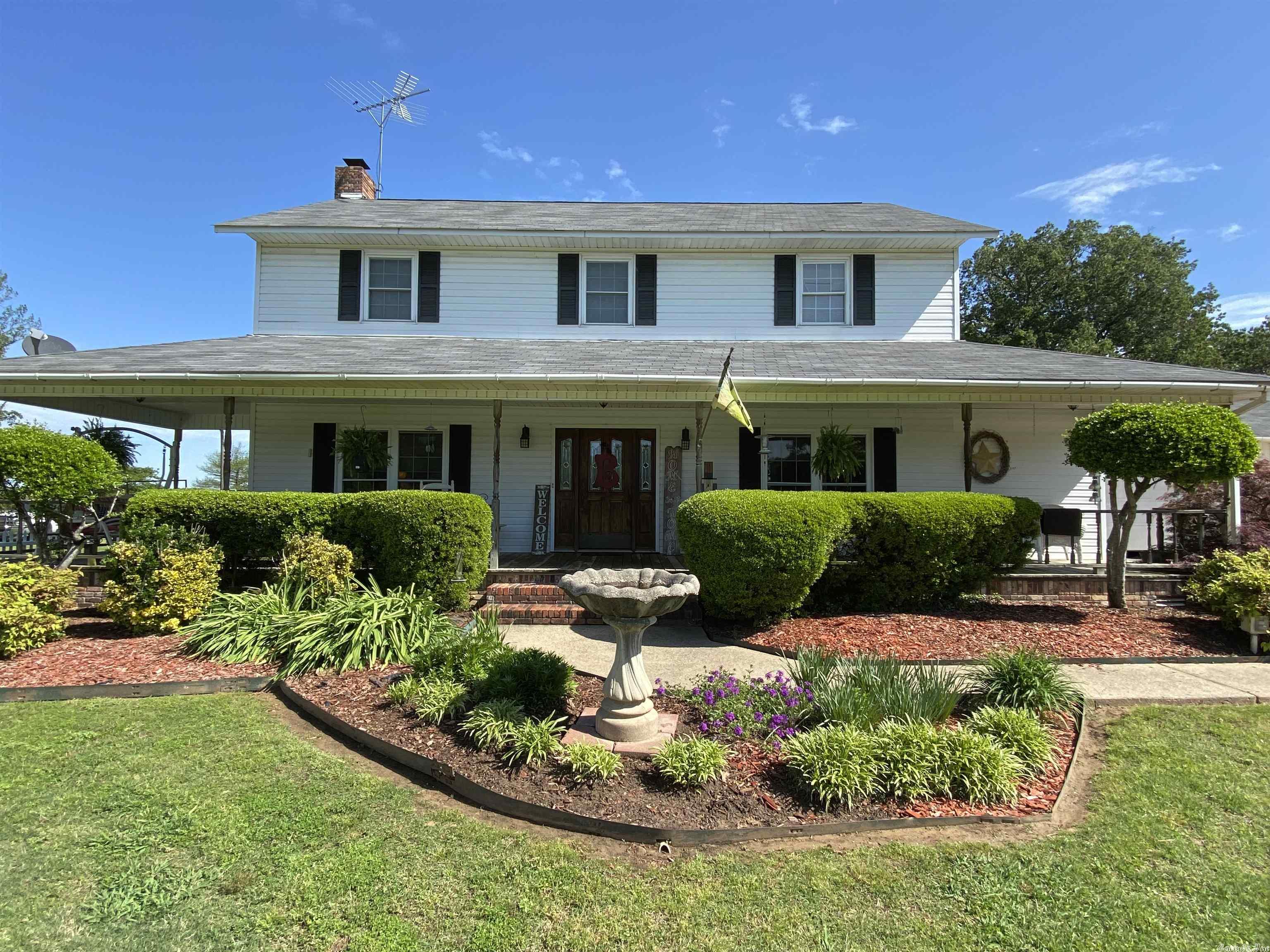 This exceptional 4 bed/3.5 bath lake front home sits on 1.74 acres (2 lots) with 229 ft of Lake Overcup access!! Included are a pool, 2 private docks, boat house with boat lift, fish cleaning station, 24x30 shop and heated/cooled 10x16 shed. Your family and friends will absolutely fall in love with the beautiful lake views while lounging around the pool or entertaining on the large covered patio. There are 2 primary suites-one down stairs with walk in closet, shower and cozy gas fireplace. The spacious 14x17 upstairs suite has a screened in balcony with panoramic lake views to wake up to and enjoy your coffee!! This one of a kind property has a lot to offer including the community events and hayrides! New HVAC upstairs, roof and downstairs HVAC is less than 5 yrs old. Because the pool needs a new liner the seller is offering a 15,000 repair allowance with an acceptable offer. SELLER NEEDS 24 HR NOTICE FOR SHOWINGS PLEASE.