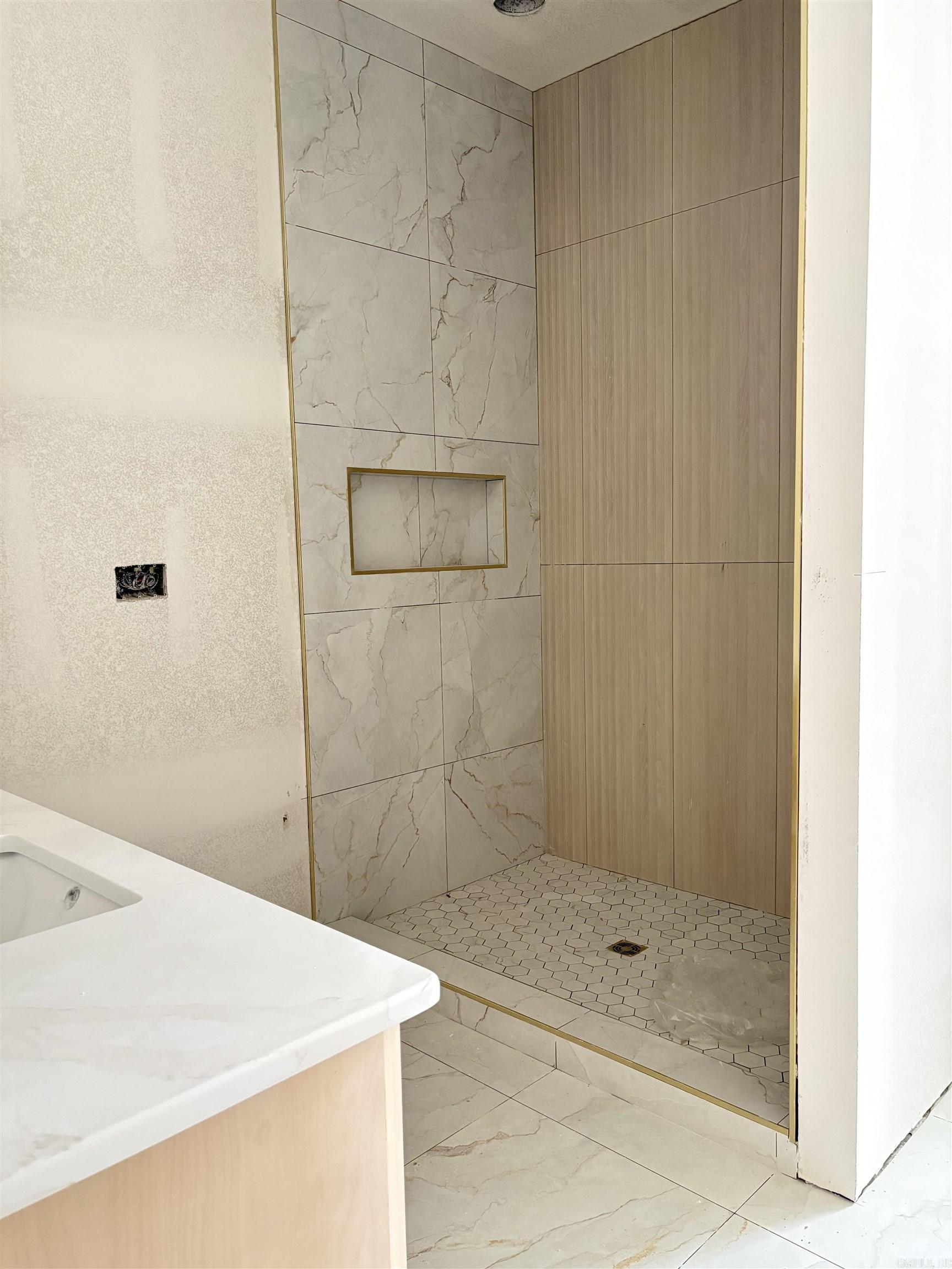 Lands End Estates - Residential