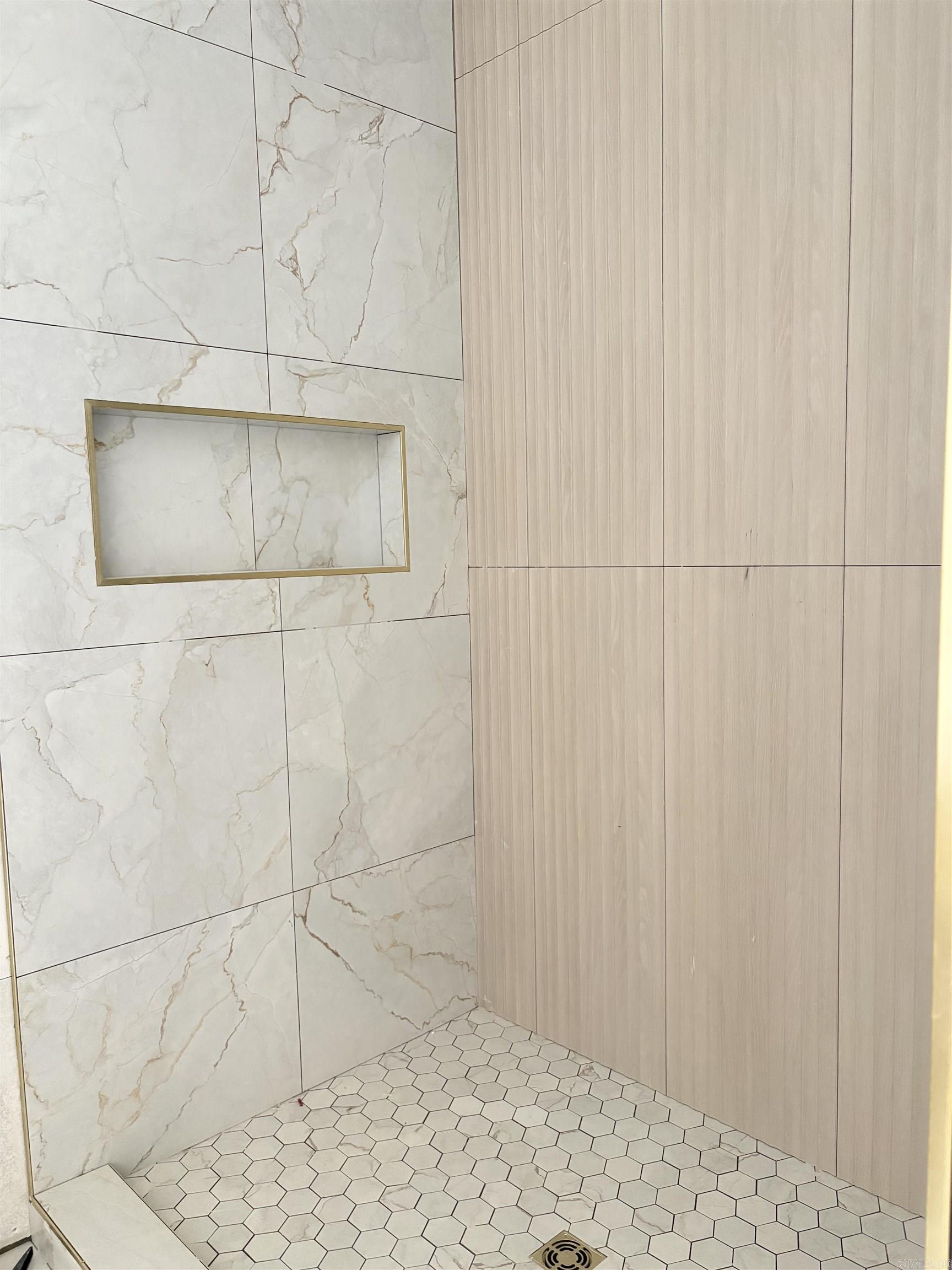 Lands End Estates - Residential