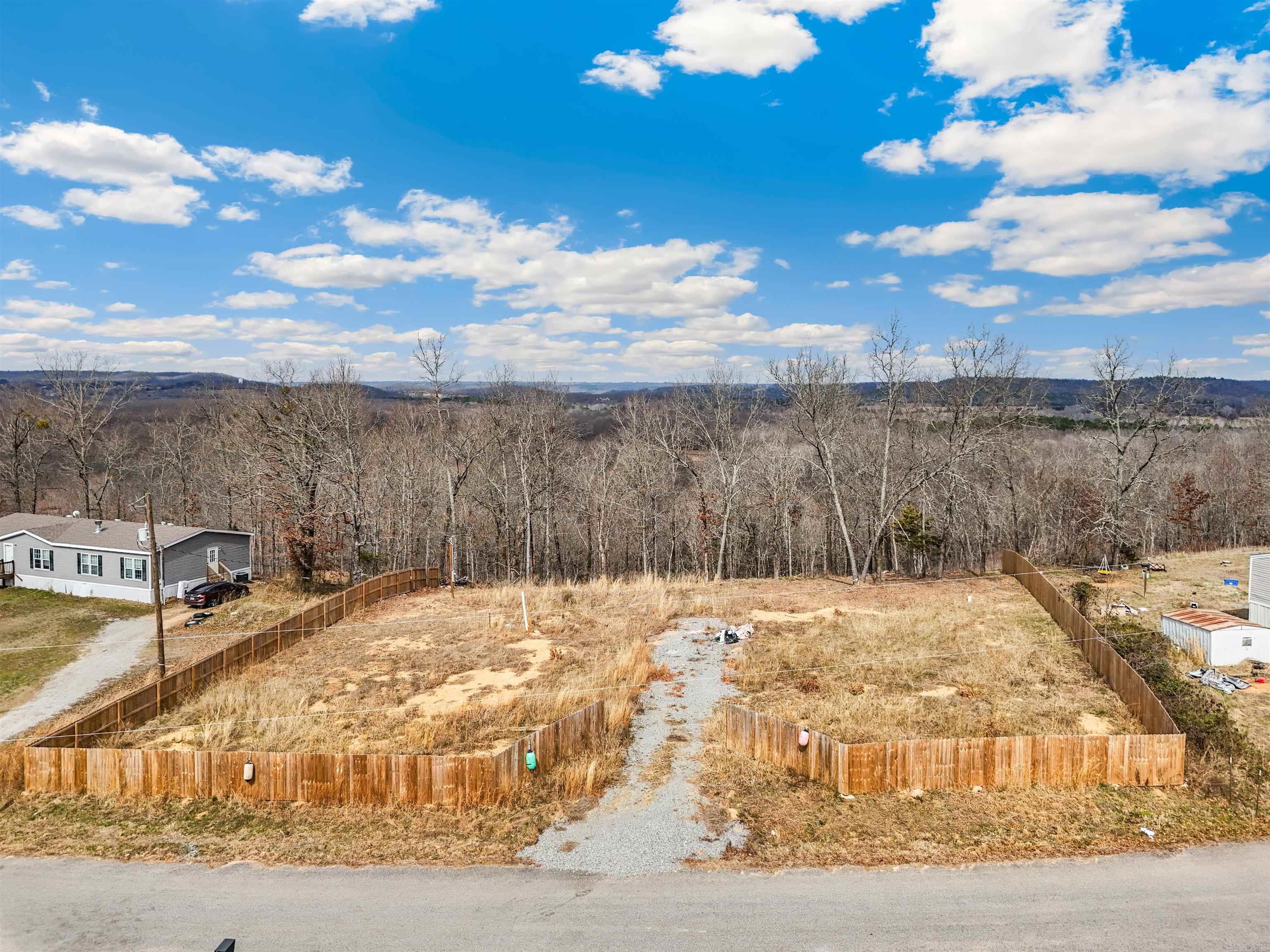 Metes & Bounds - Land