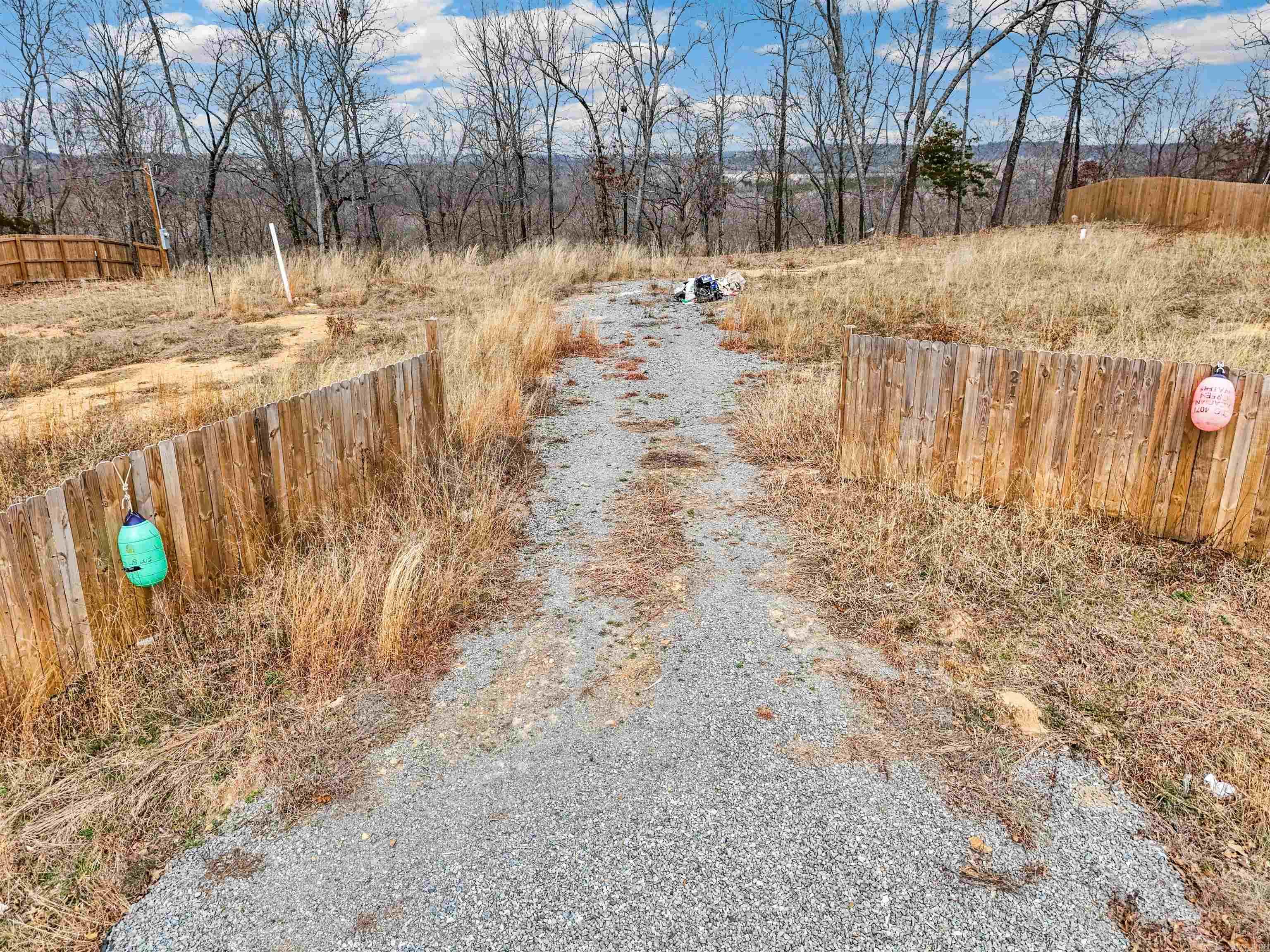 Metes & Bounds - Land