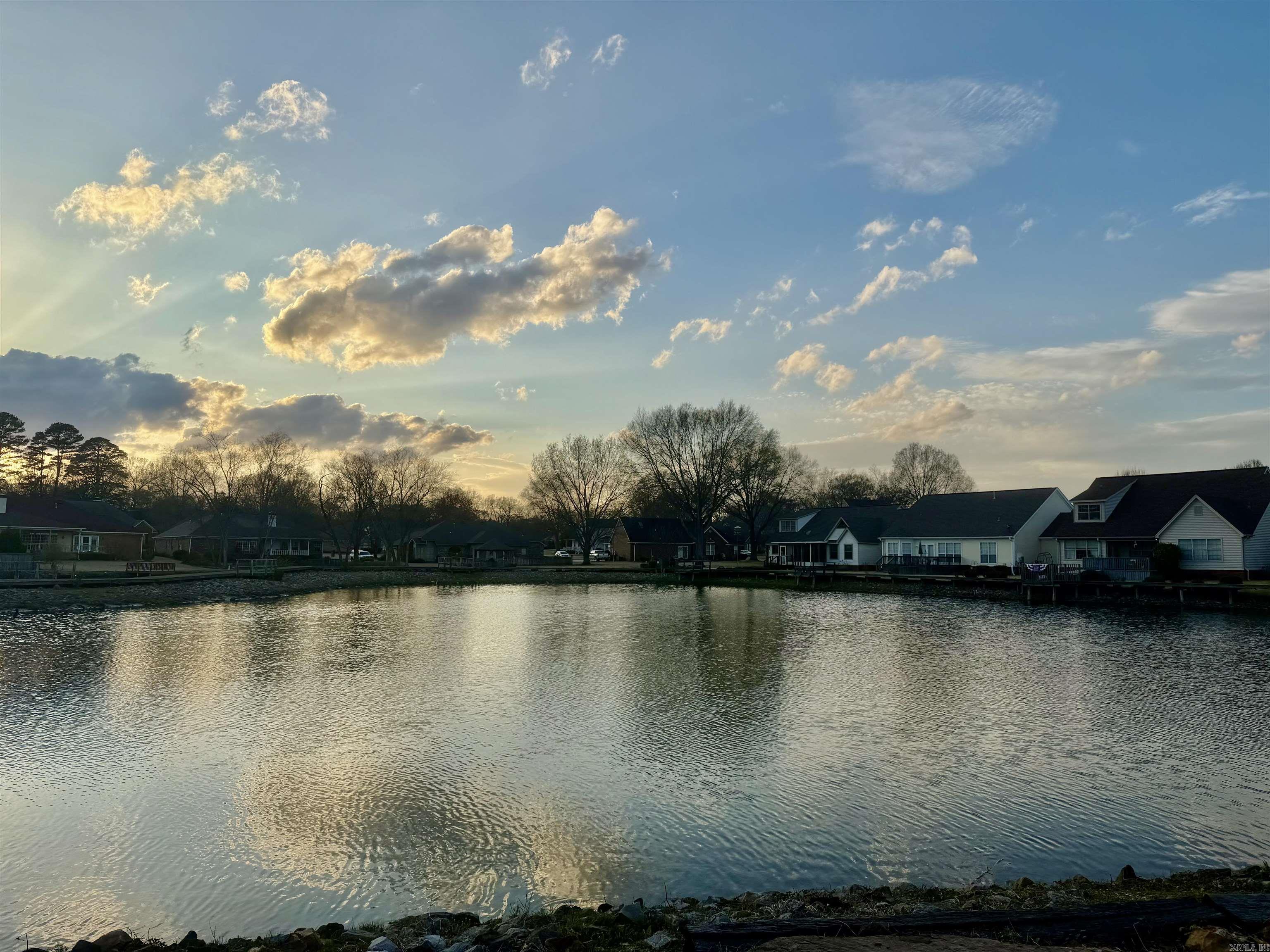 SEARCY LANDING - Residential