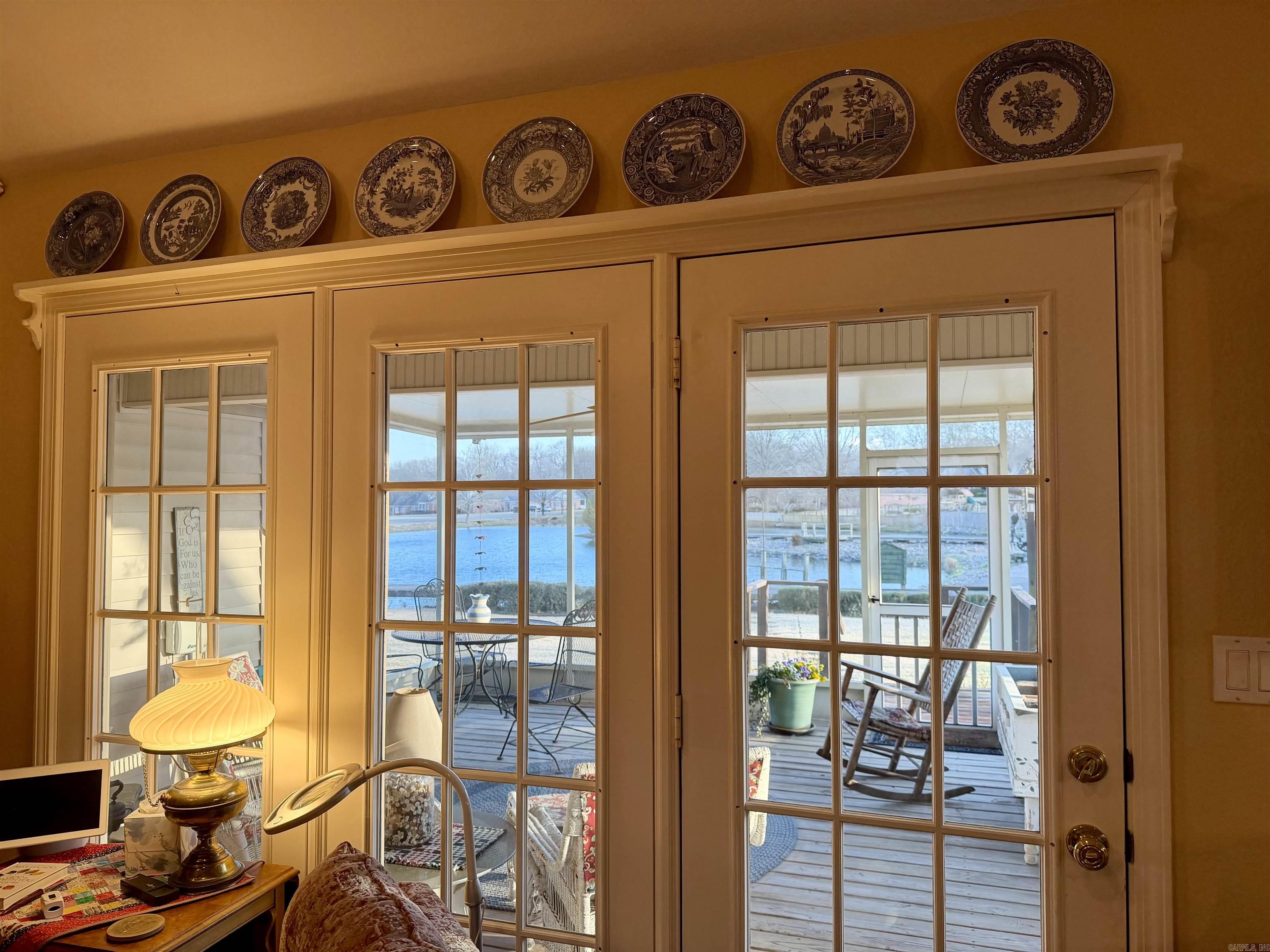 SEARCY LANDING - Residential