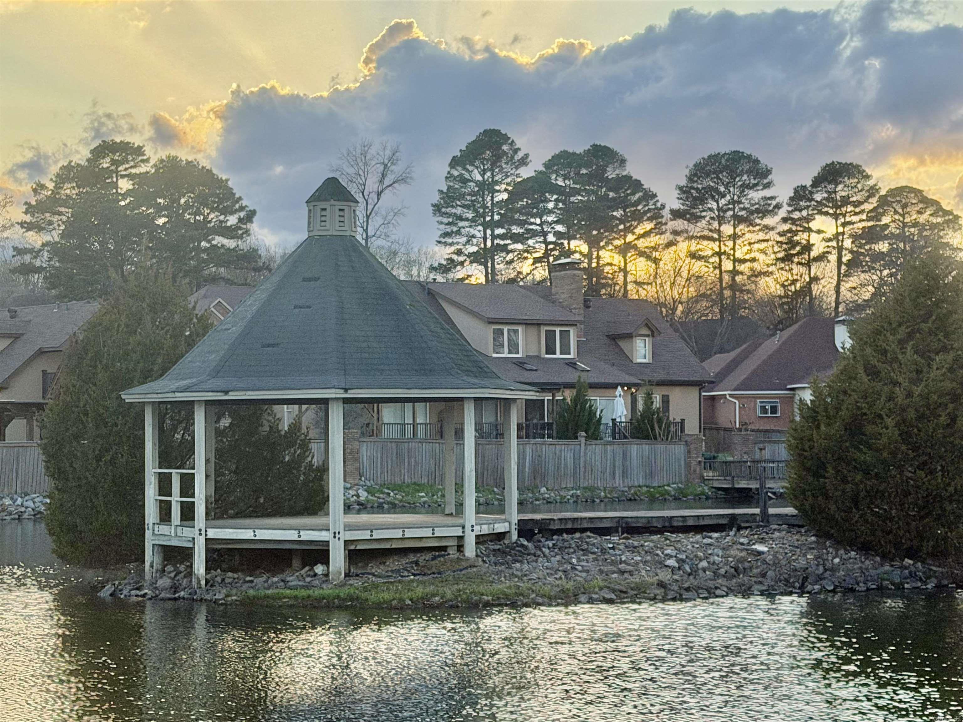 SEARCY LANDING - Residential