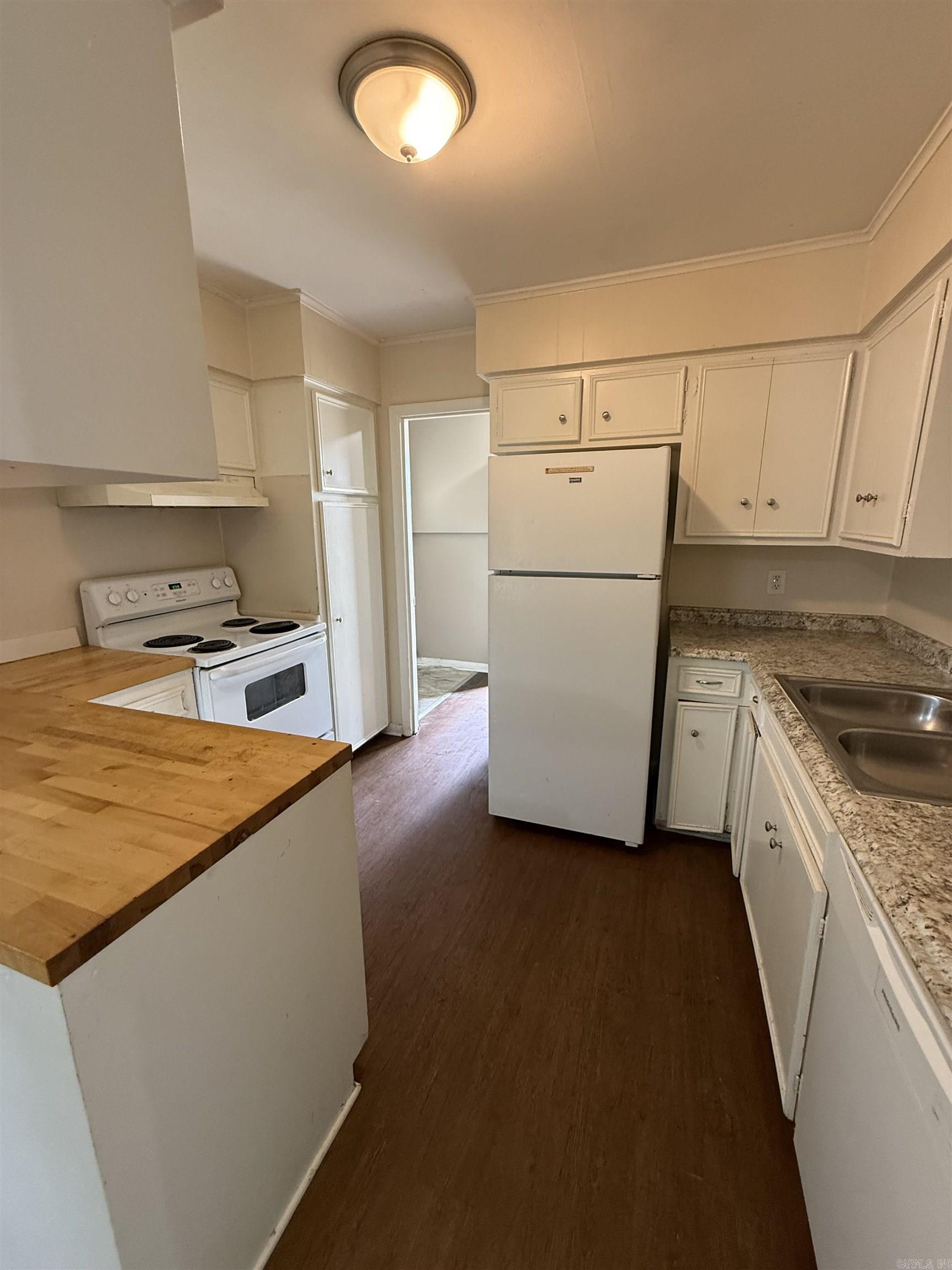 CLOVERDALE - Residential